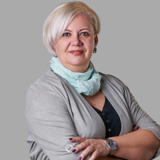 Tóth Éva