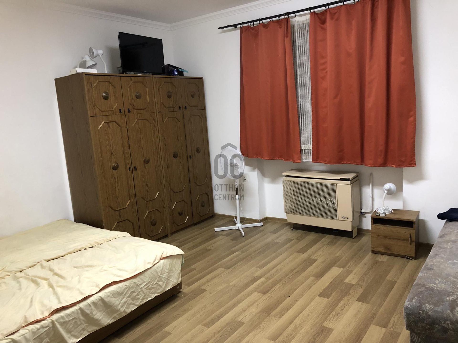 Gallery zoom image
