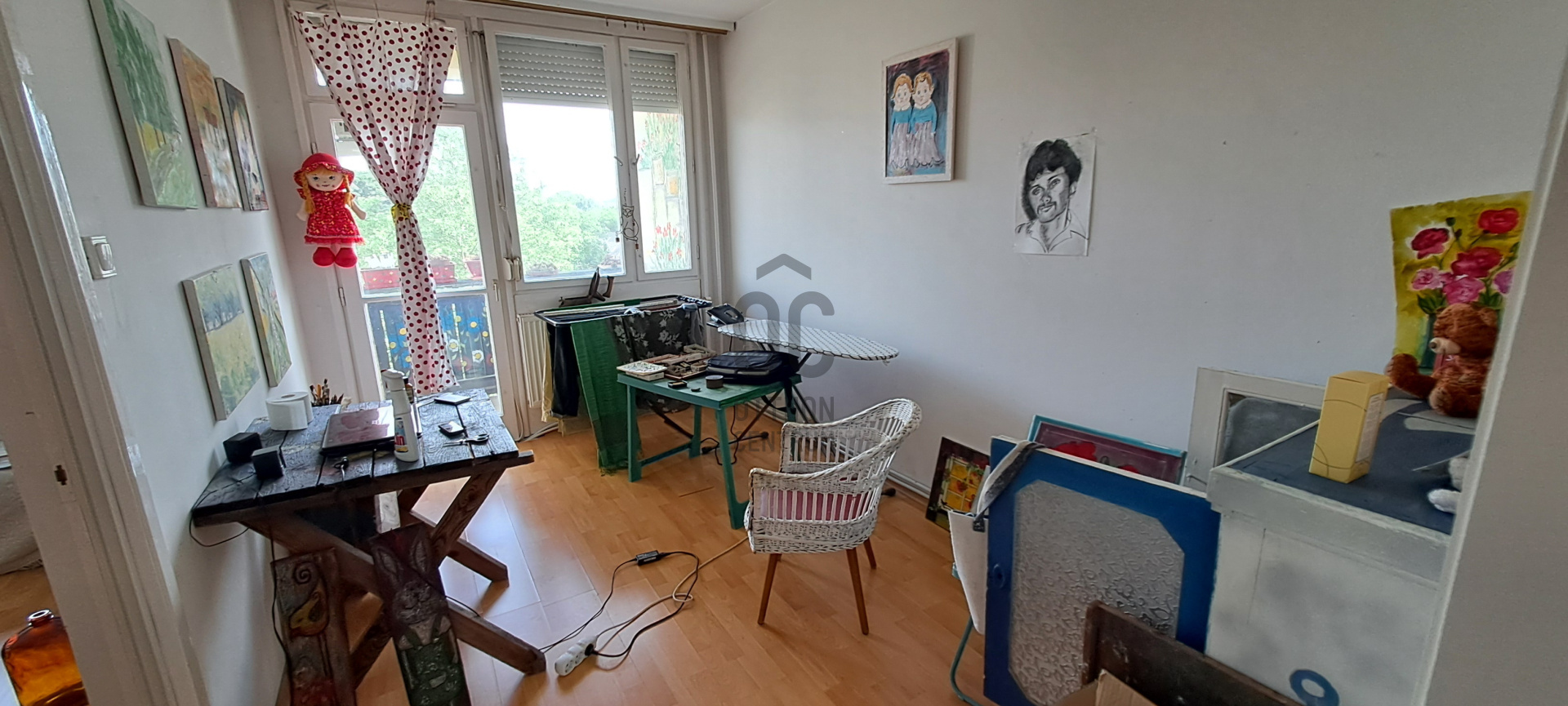 Gallery zoom image