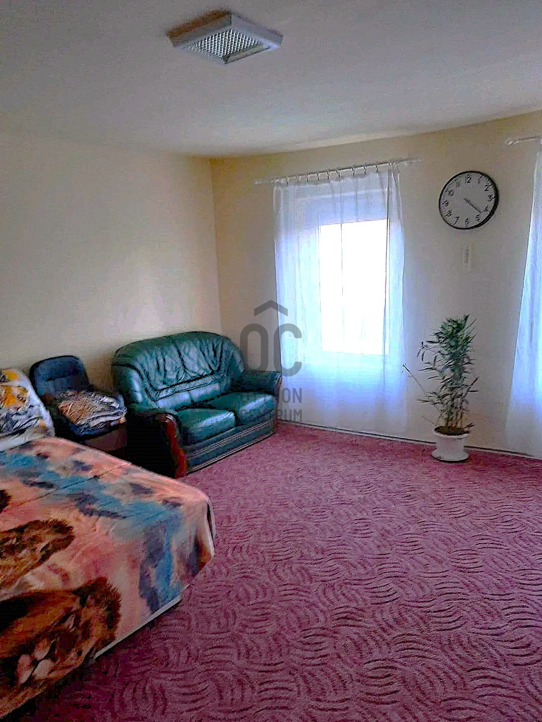 Gallery zoom image