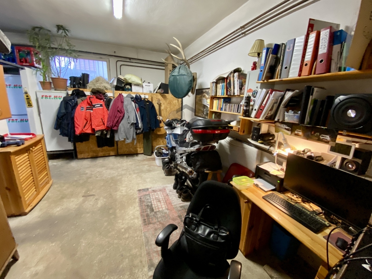 Gallery zoom image