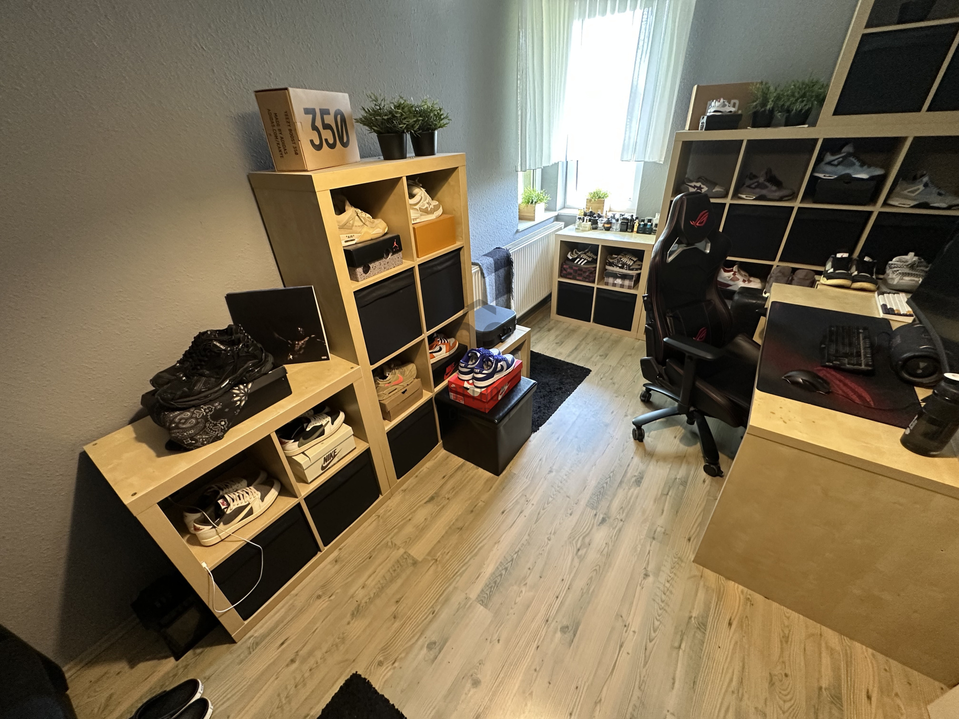 Gallery zoom image