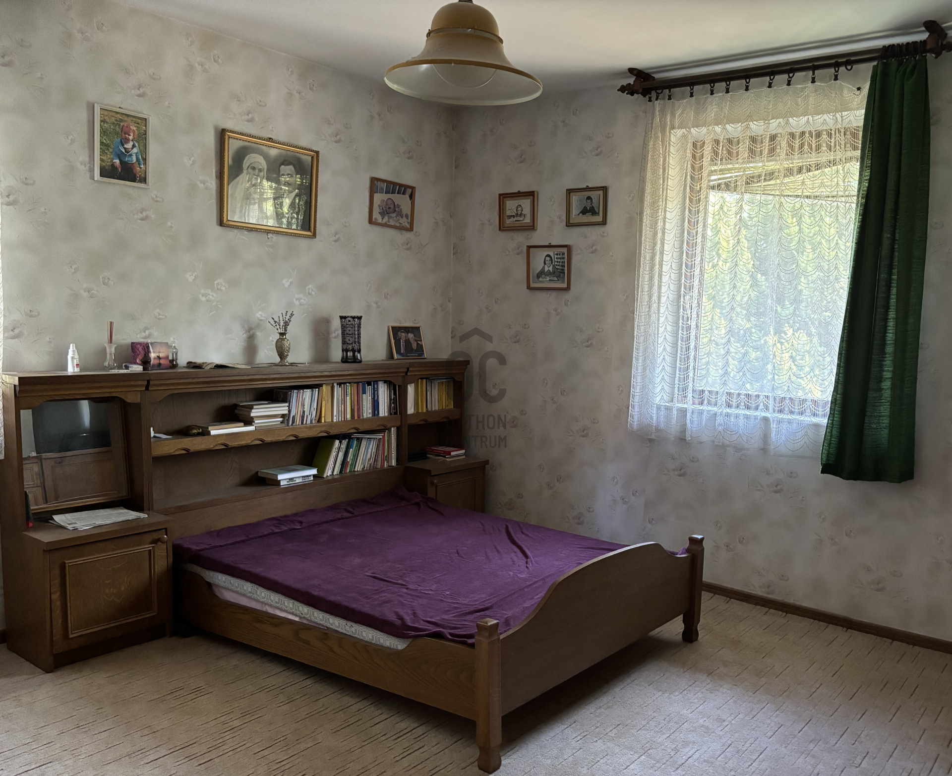 Gallery zoom image