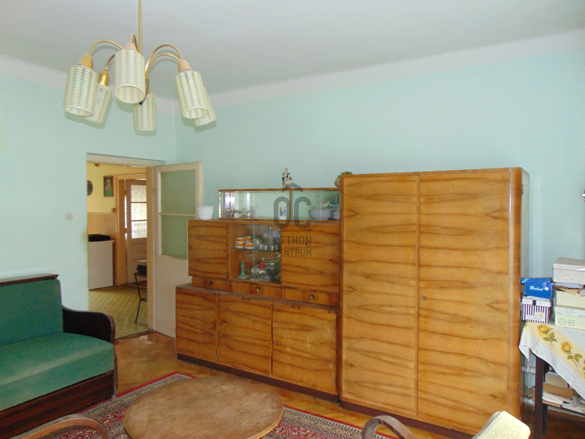 Gallery zoom image