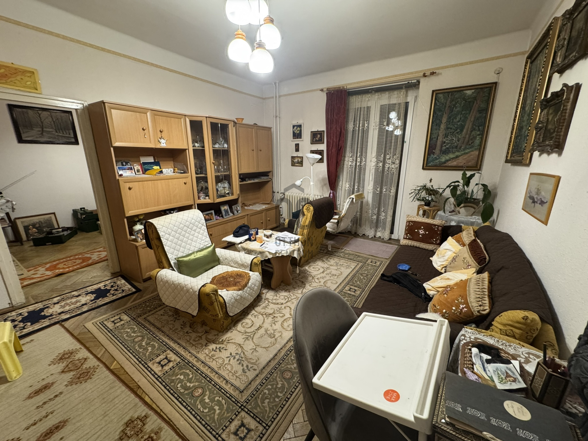 Gallery zoom image