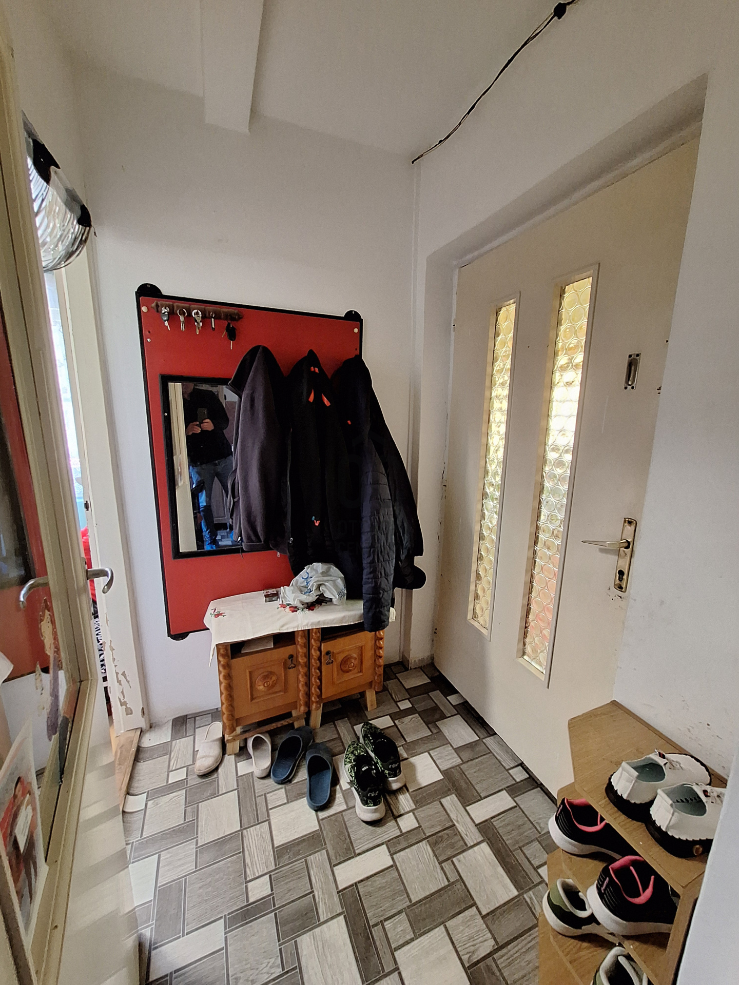 Gallery zoom image