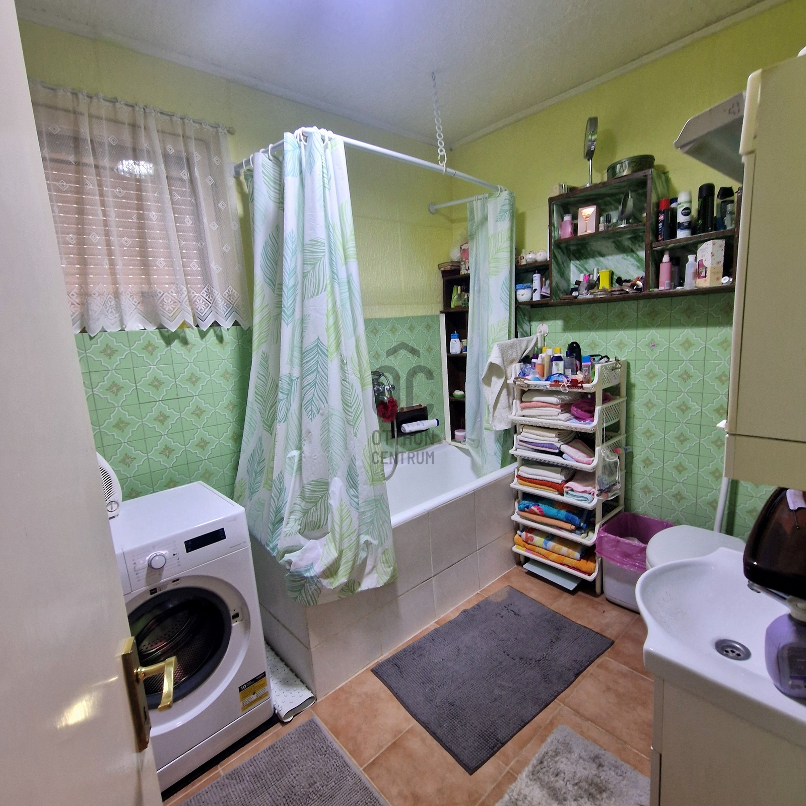 Gallery zoom image