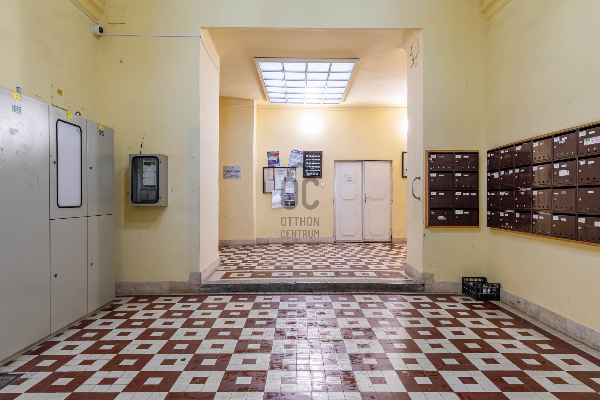 Gallery zoom image