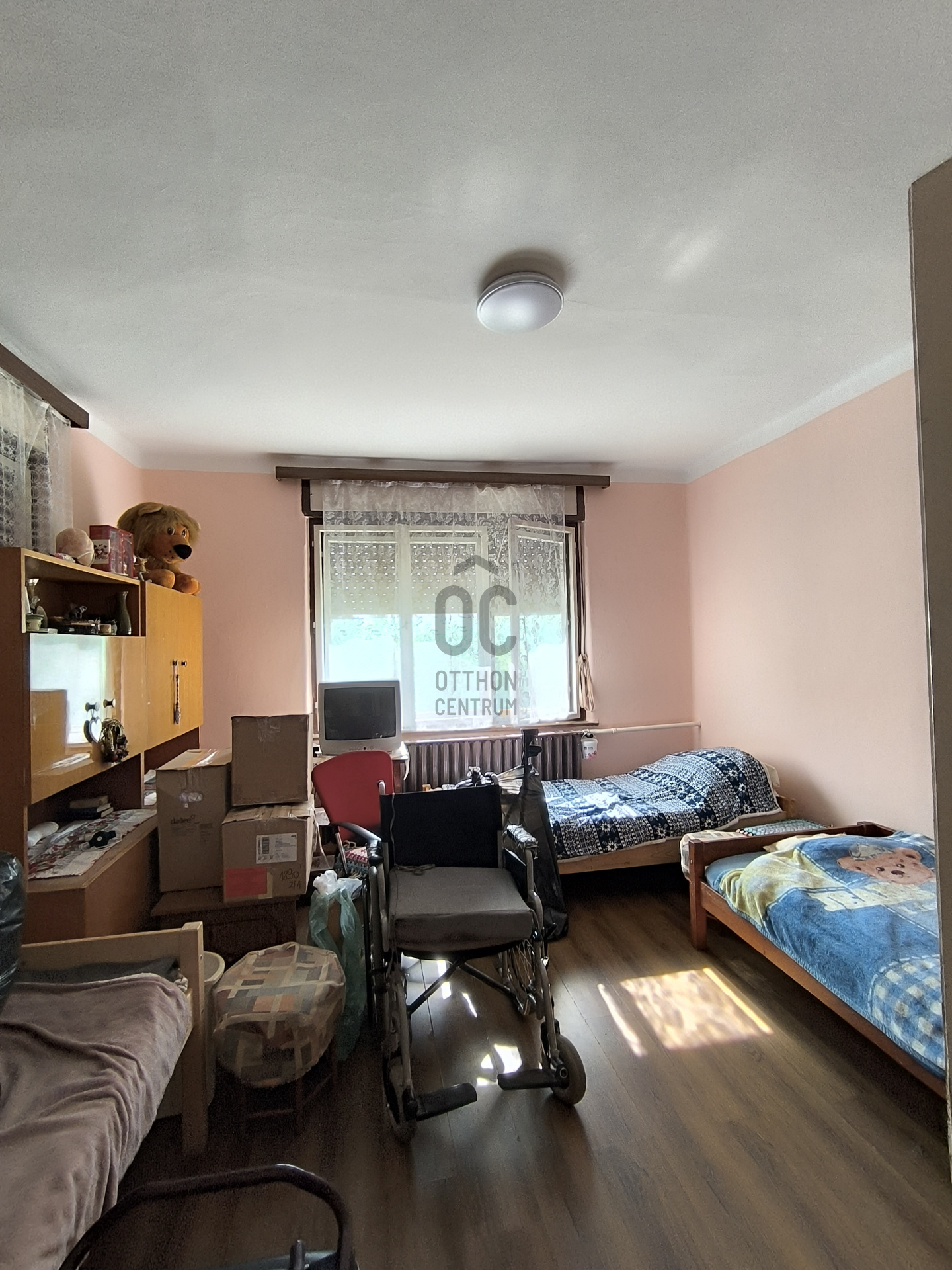 Gallery zoom image