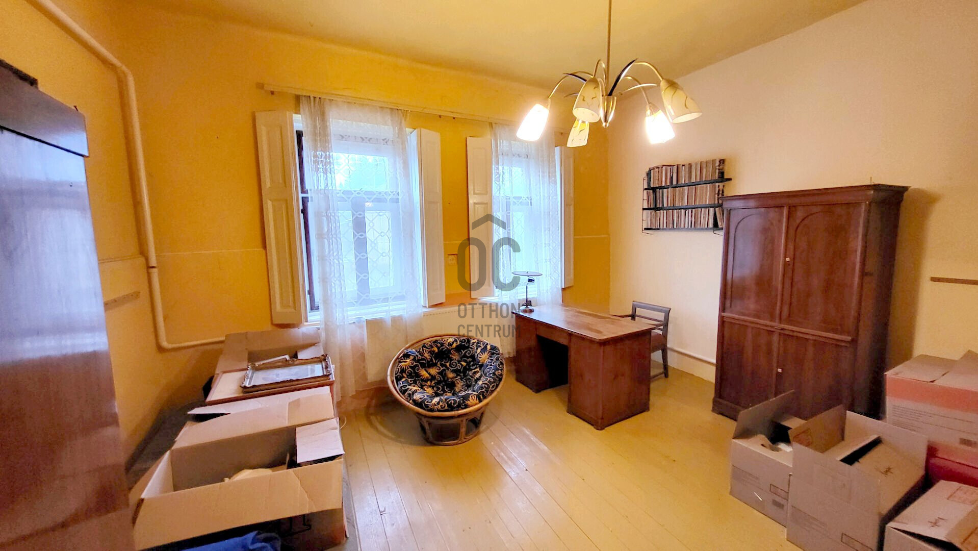 Gallery zoom image