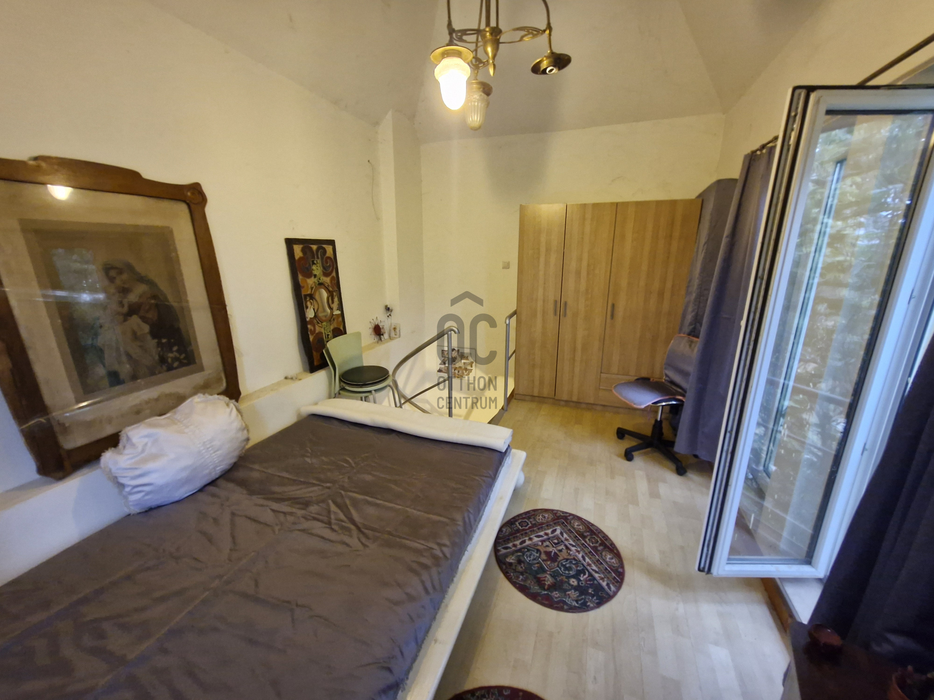 Gallery zoom image