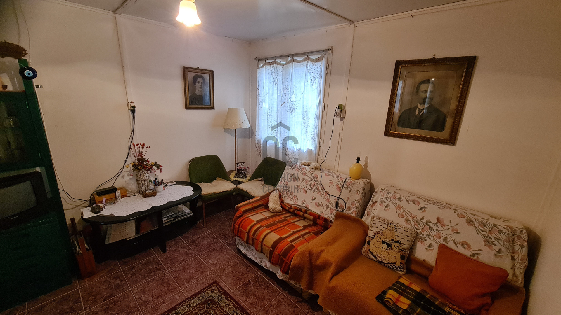 Gallery zoom image
