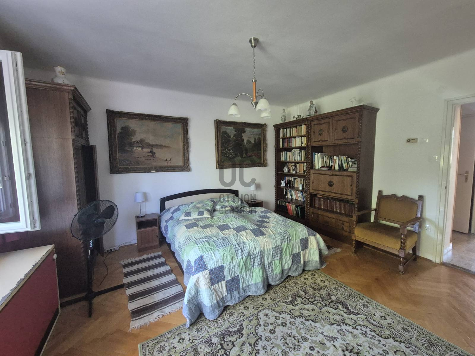 Gallery zoom image