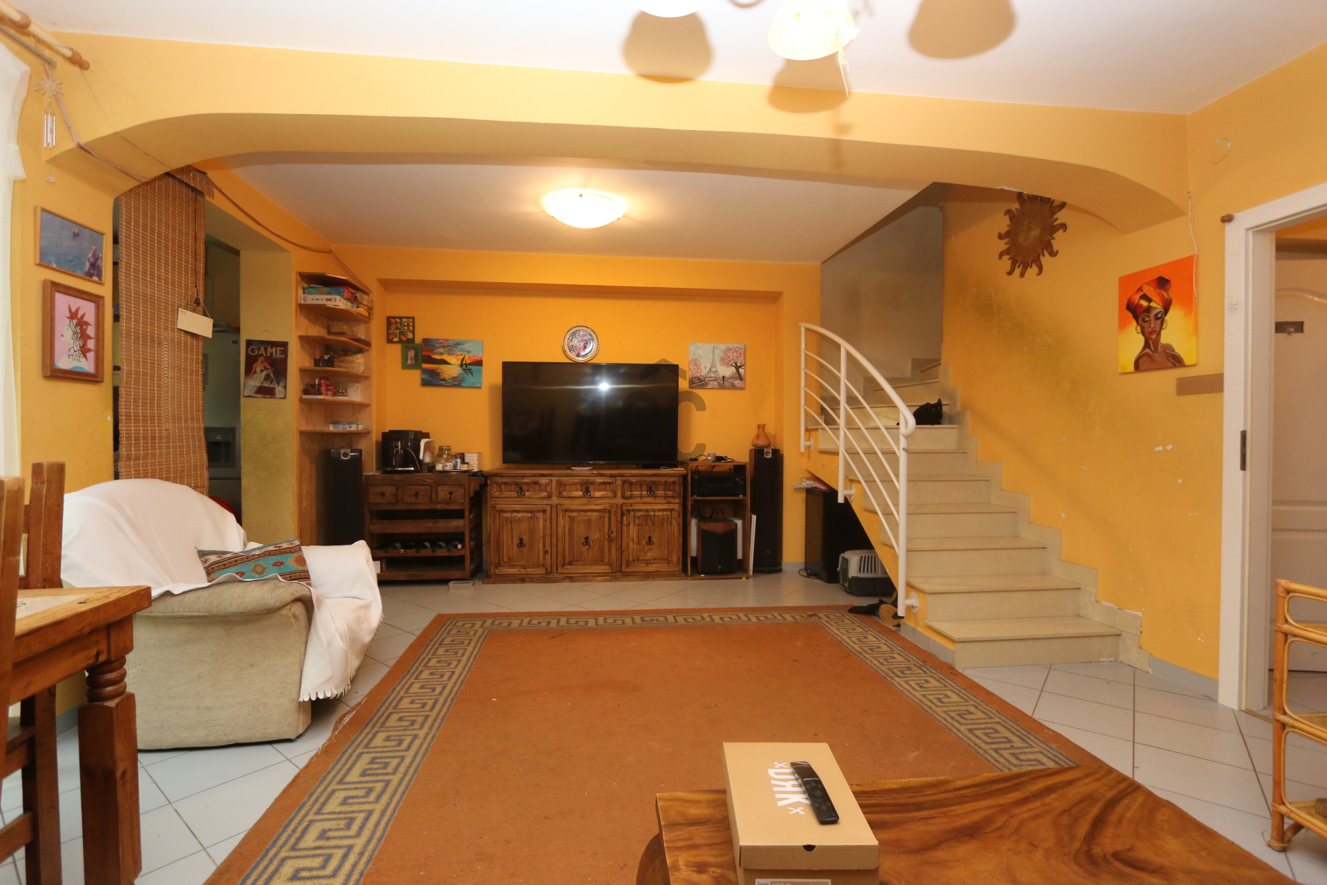 Gallery zoom image