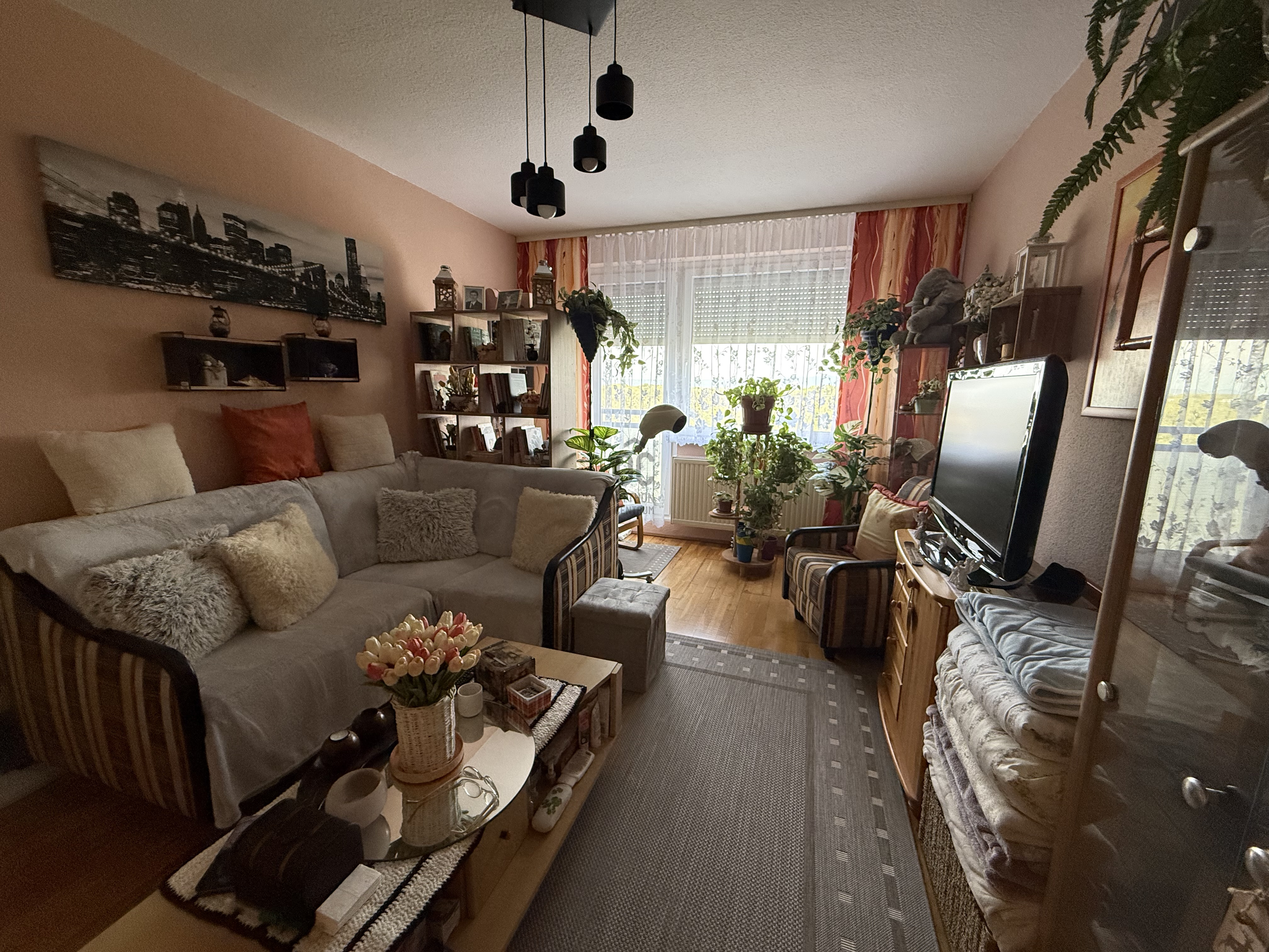 Gallery zoom image