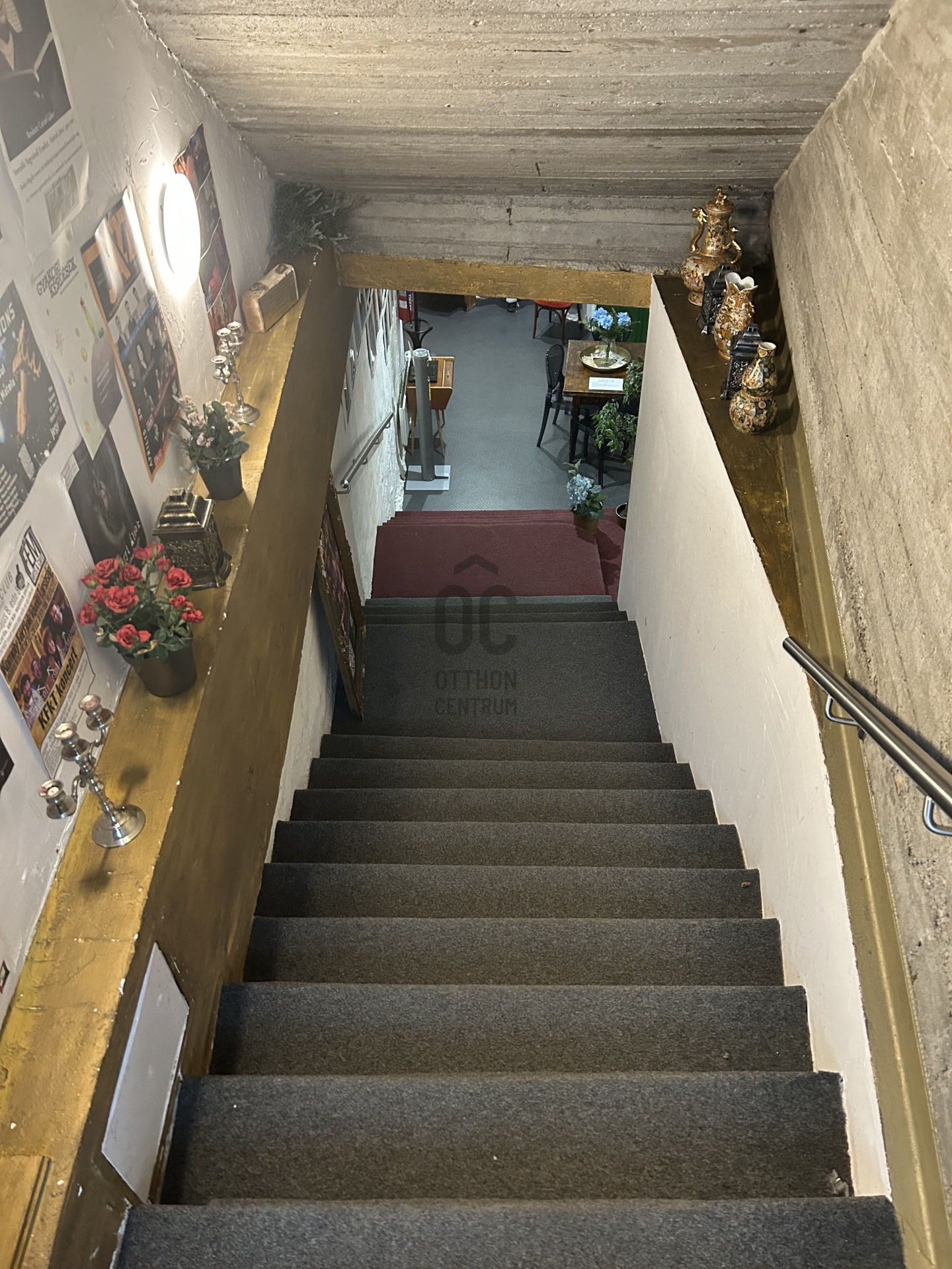 Gallery zoom image