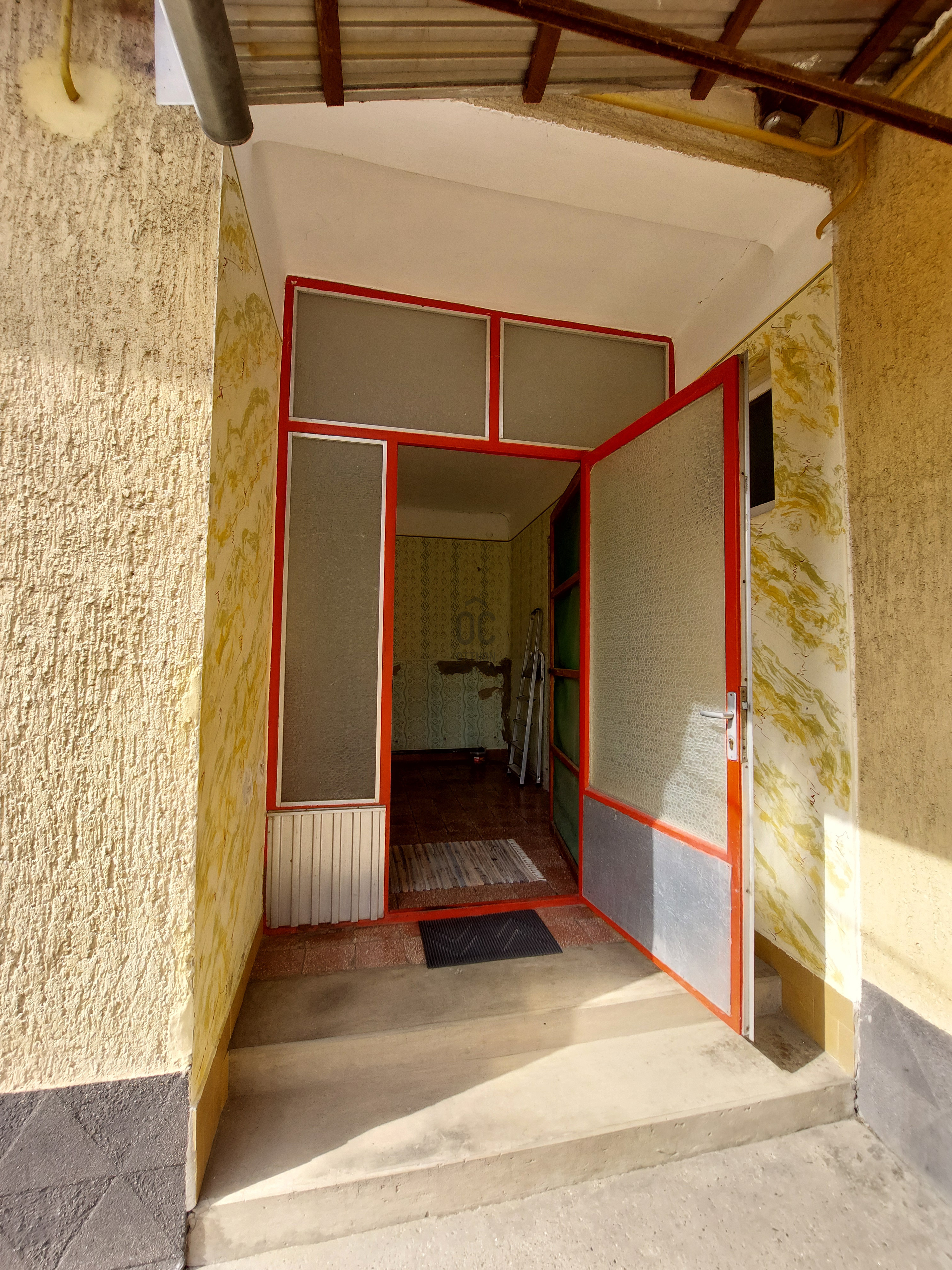 Gallery zoom image
