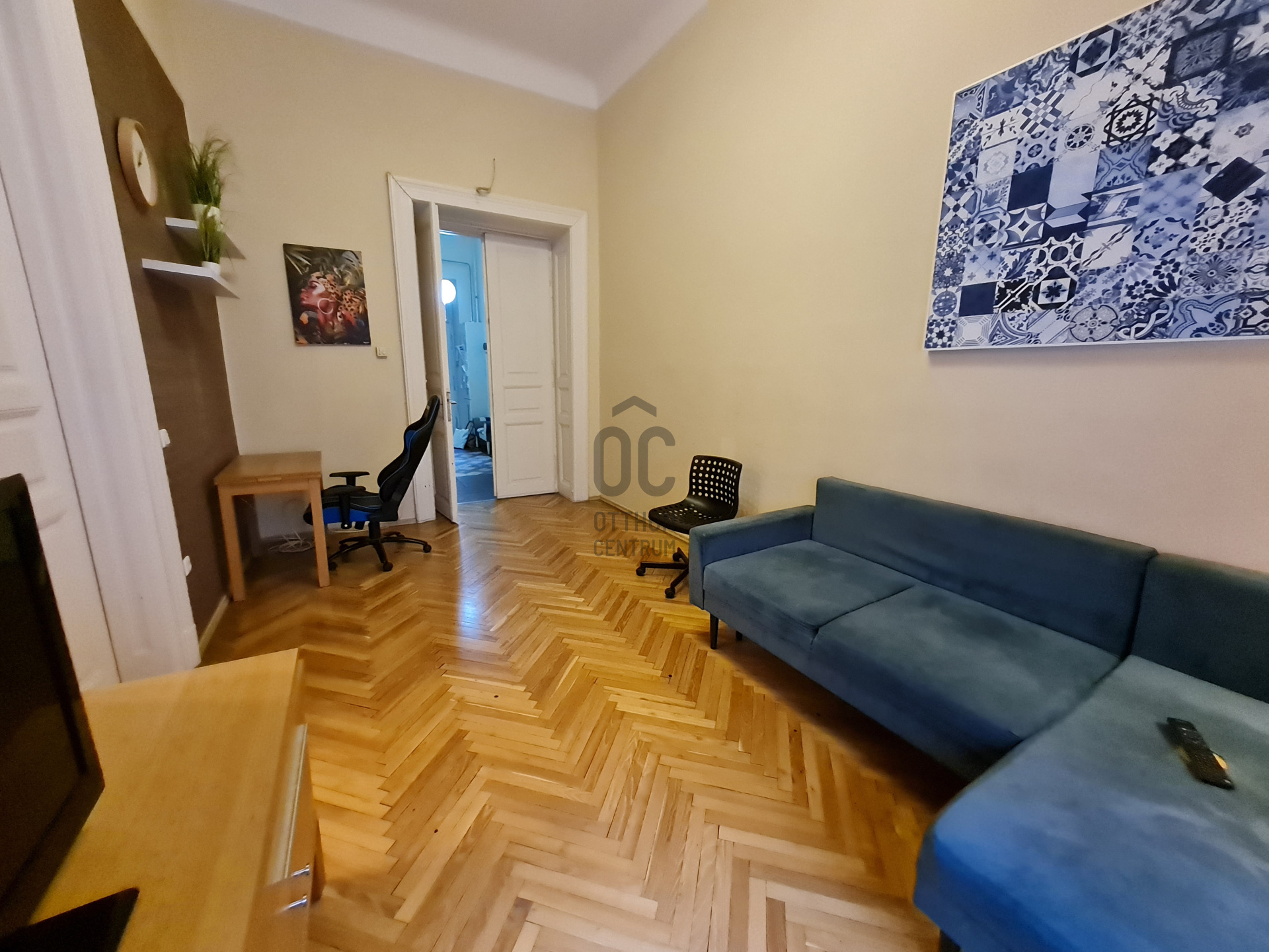 Gallery zoom image