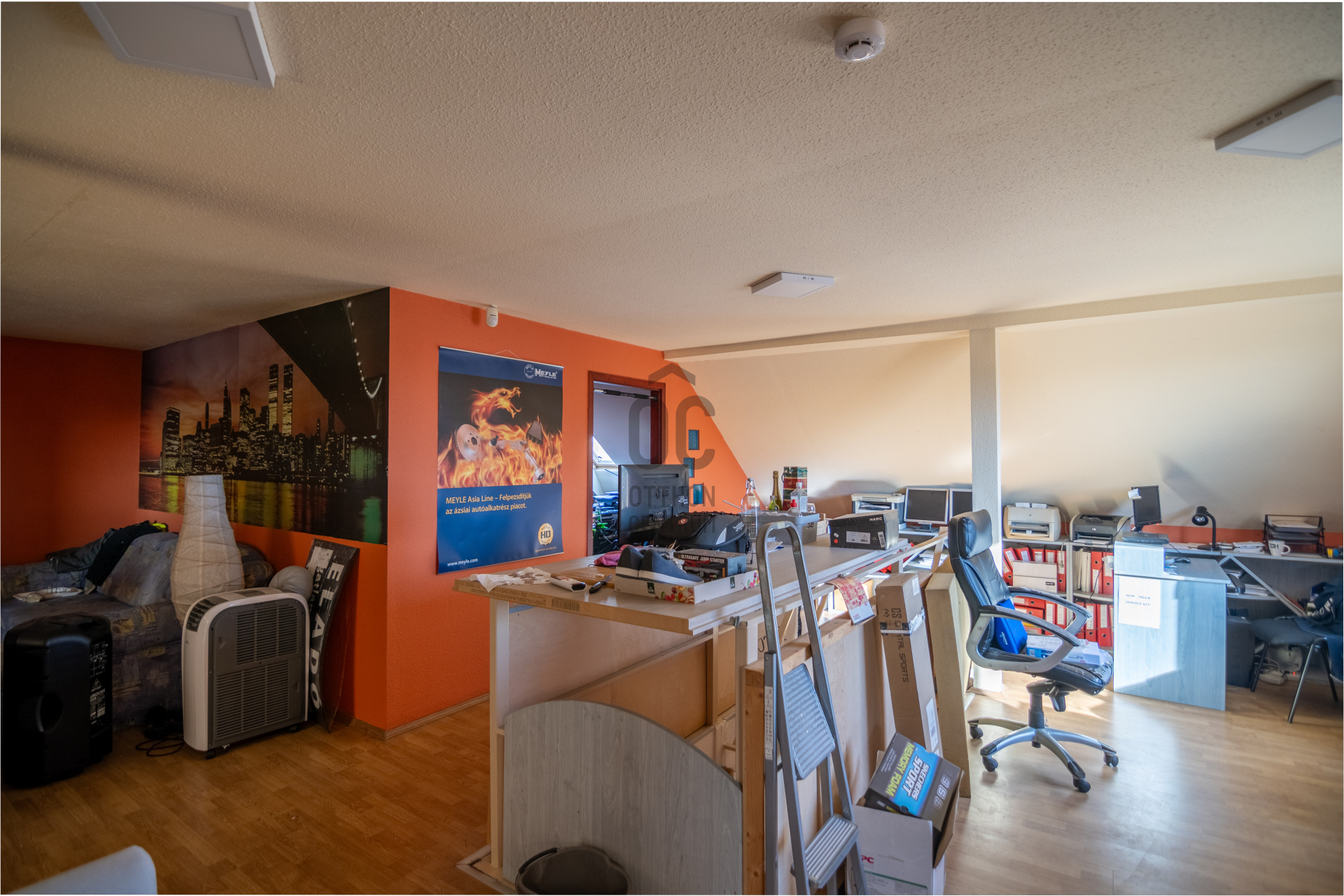 Gallery zoom image