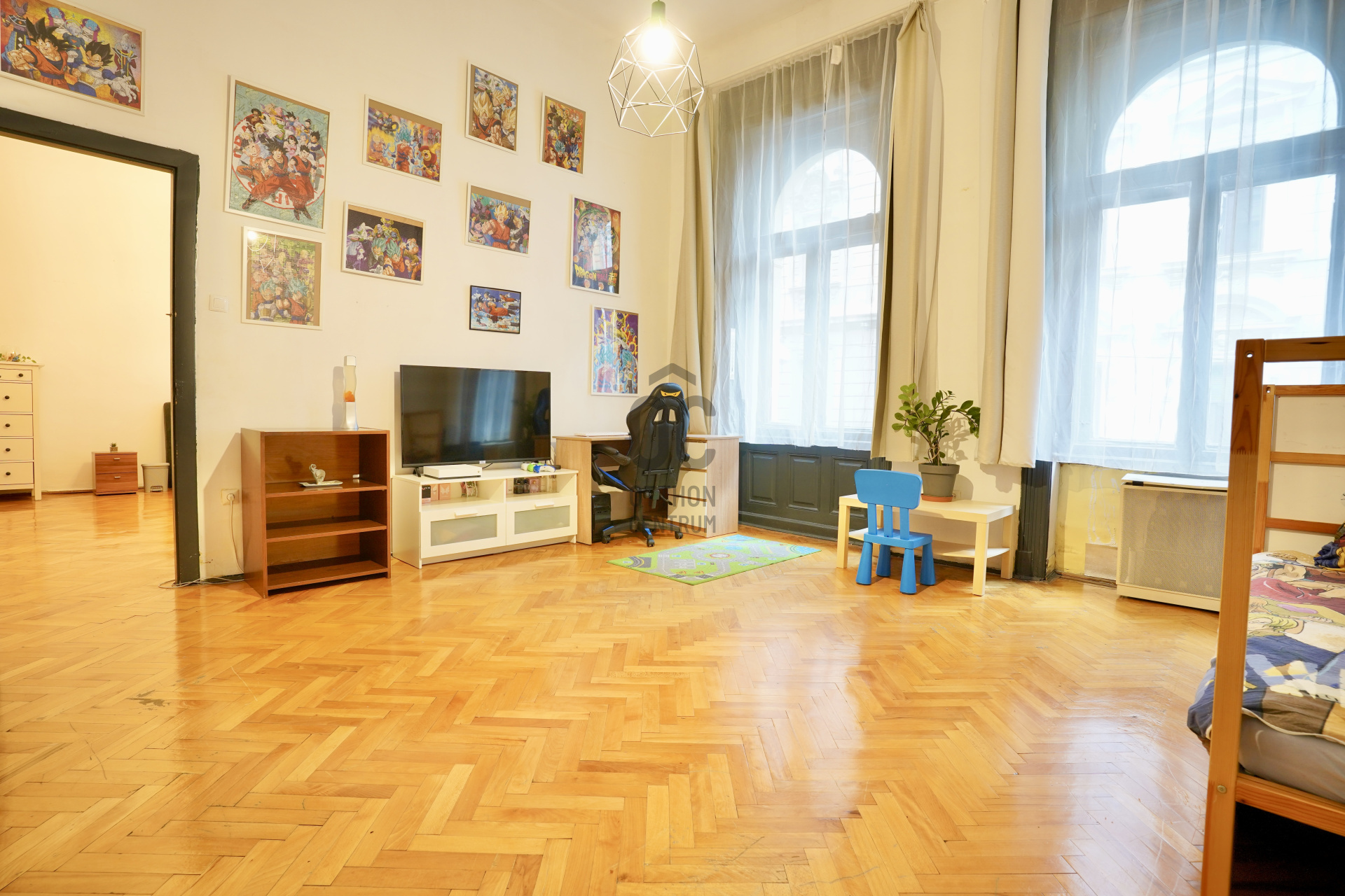 Gallery zoom image