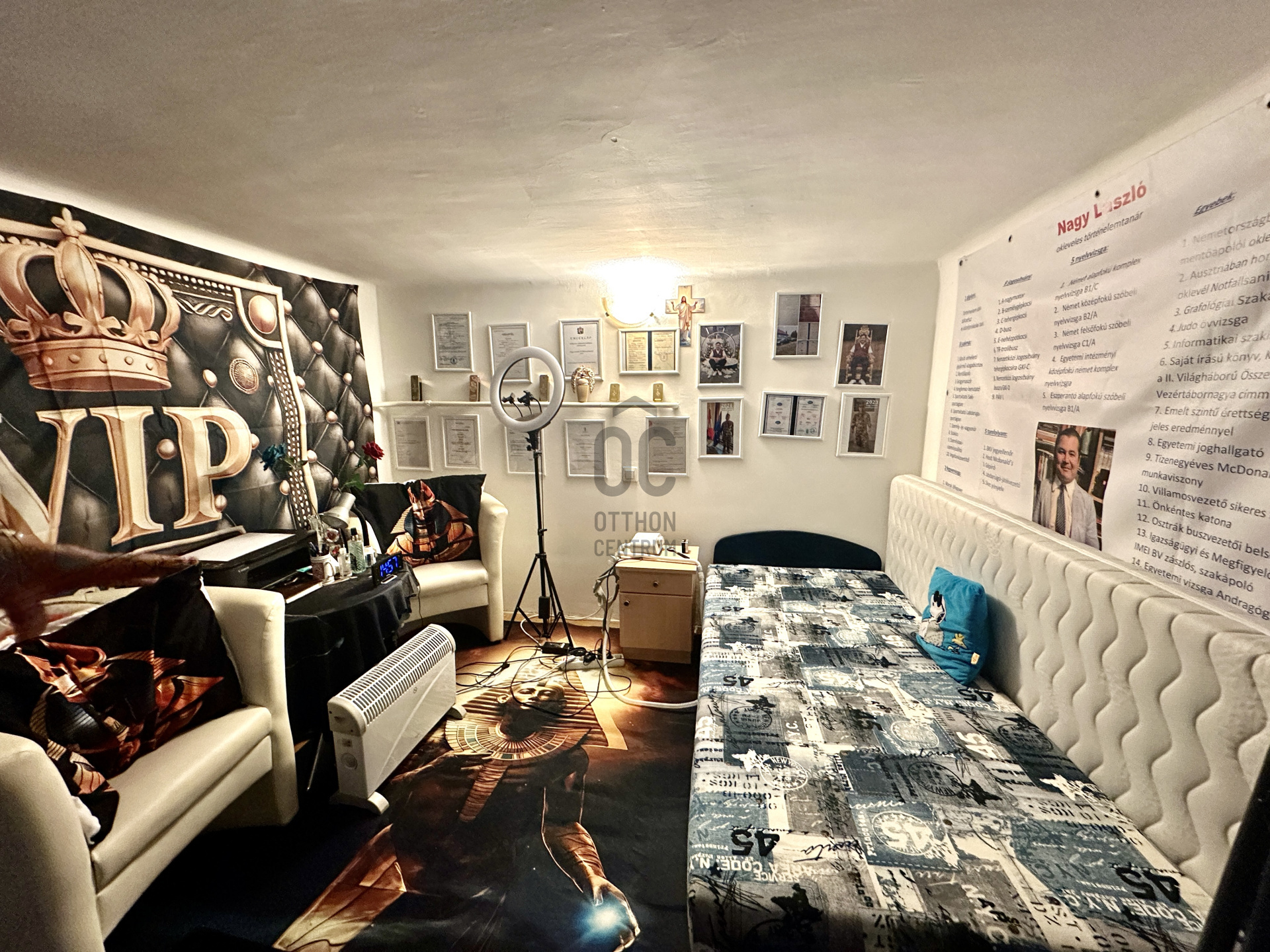 Gallery zoom image