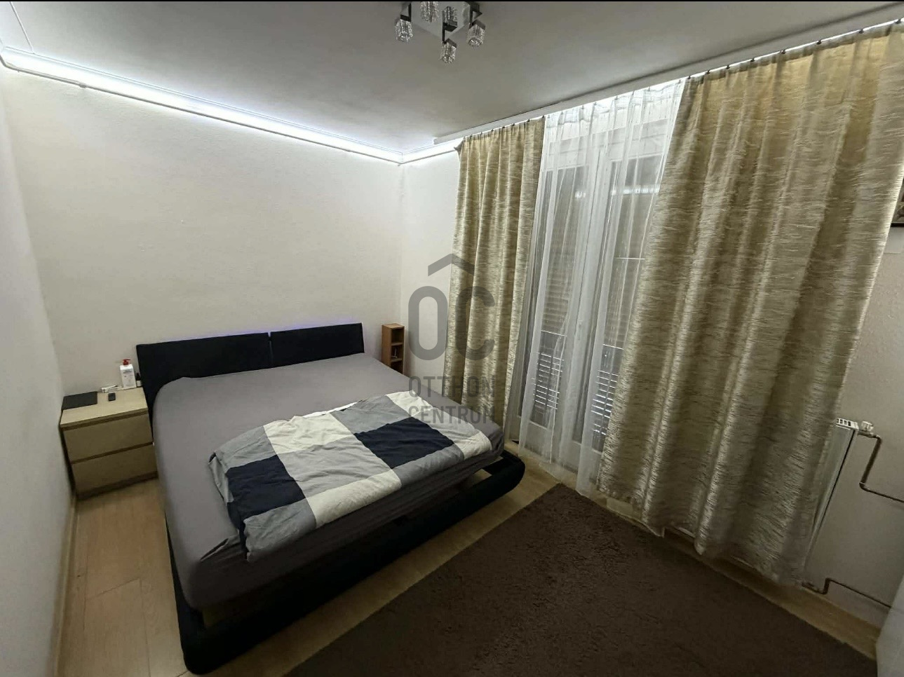 Gallery zoom image