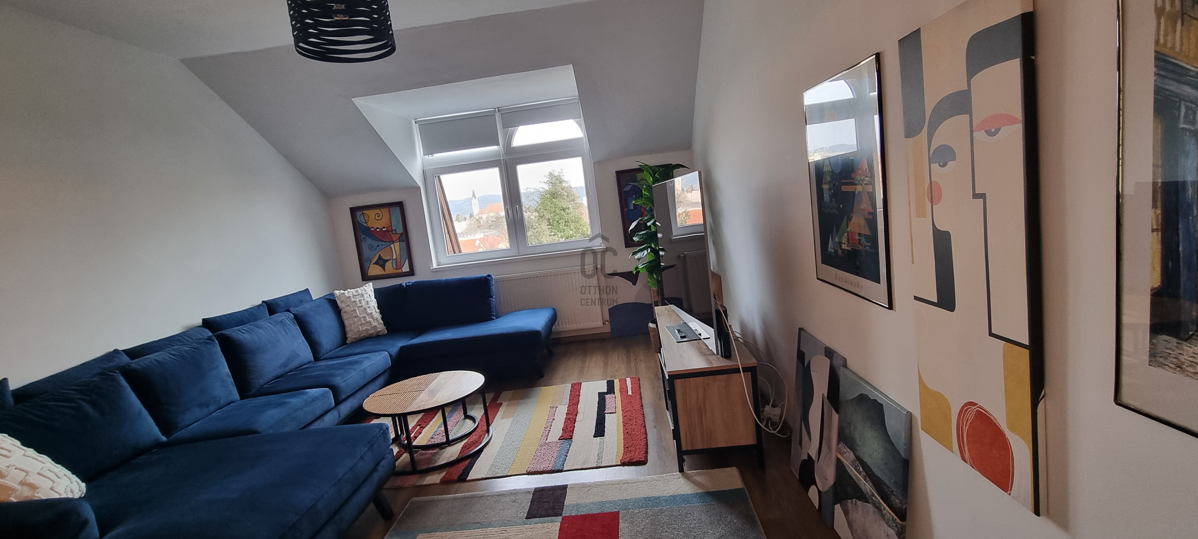 Gallery zoom image