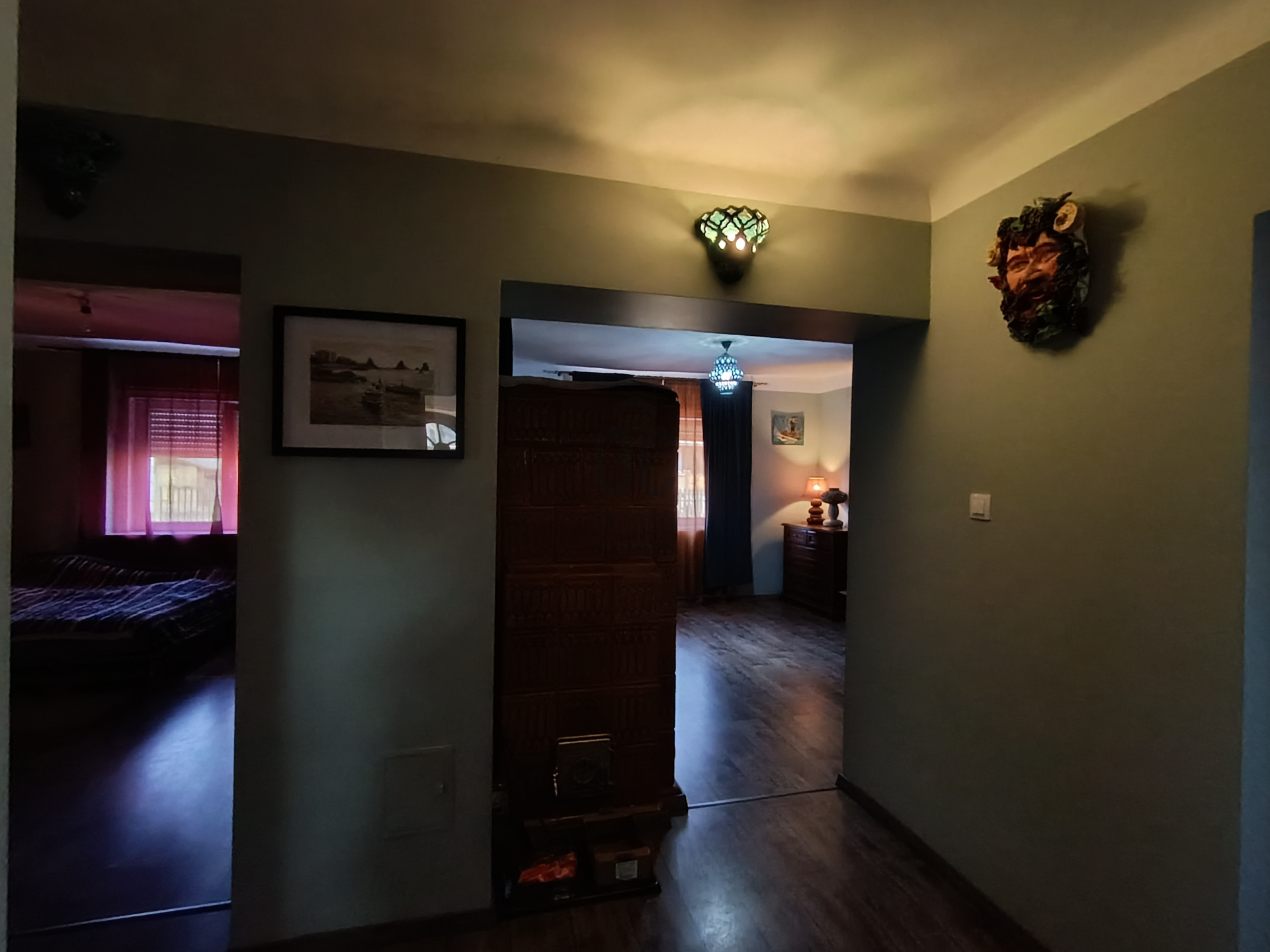 Gallery zoom image
