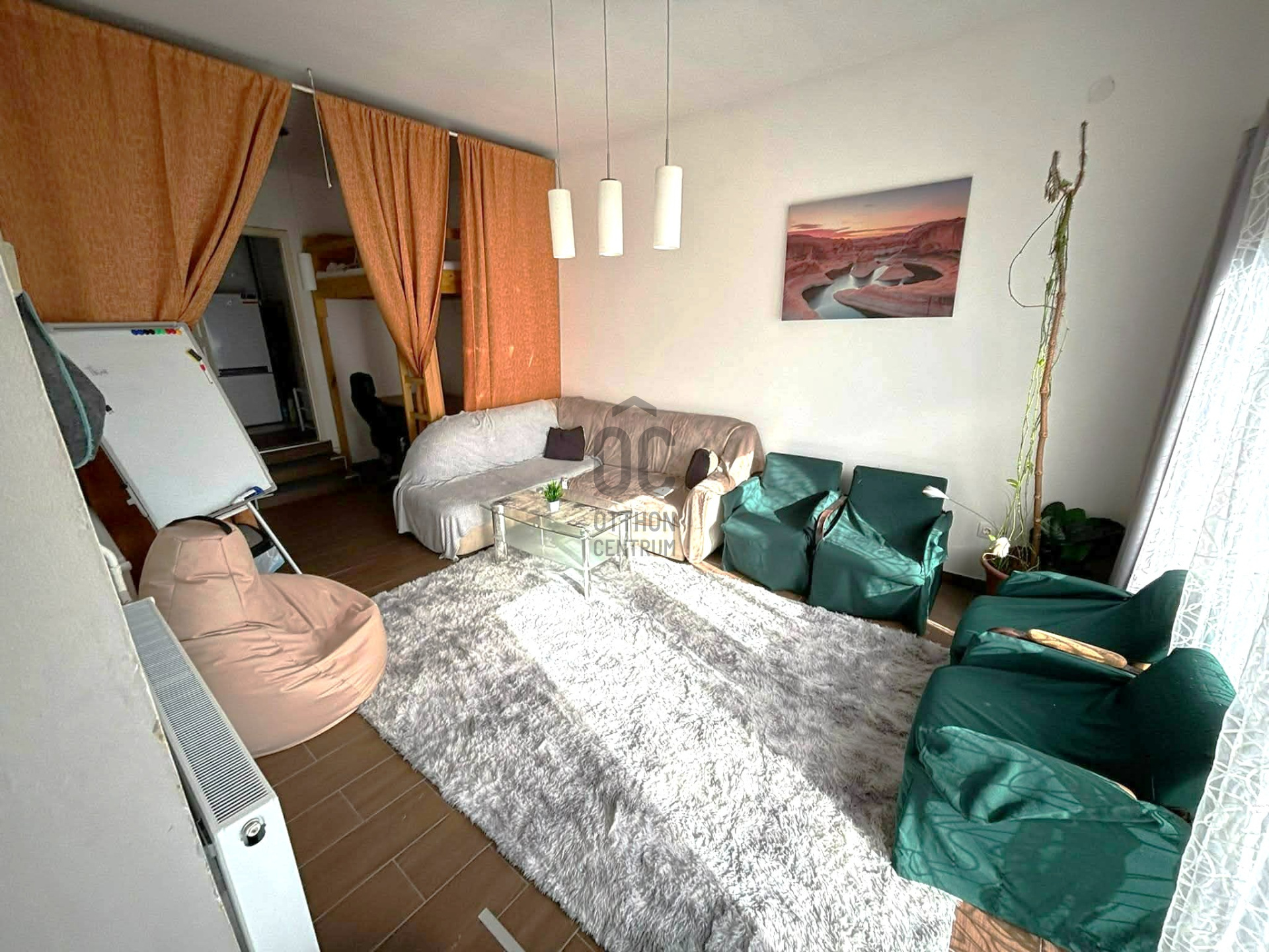 Gallery zoom image