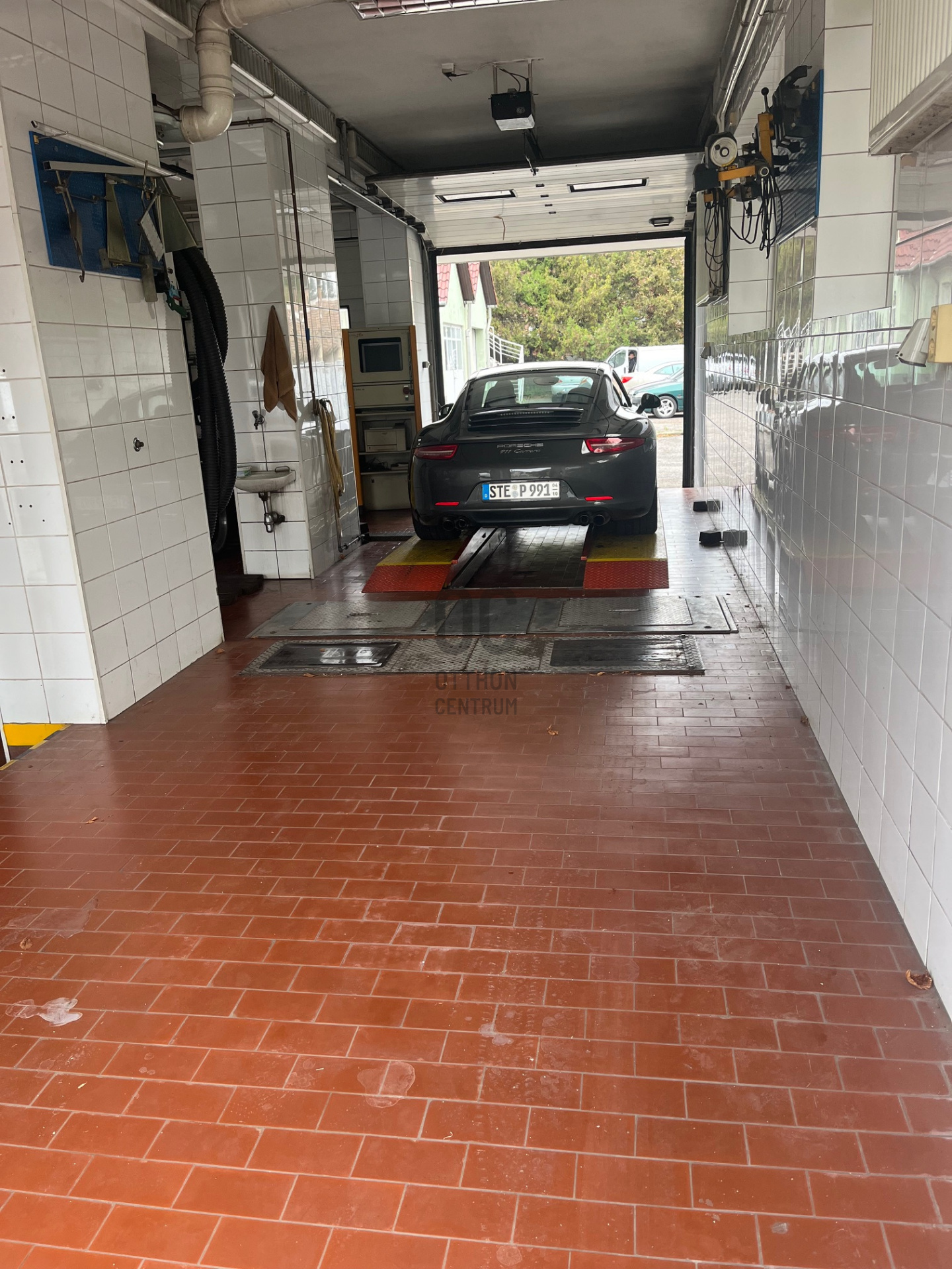 Gallery zoom image