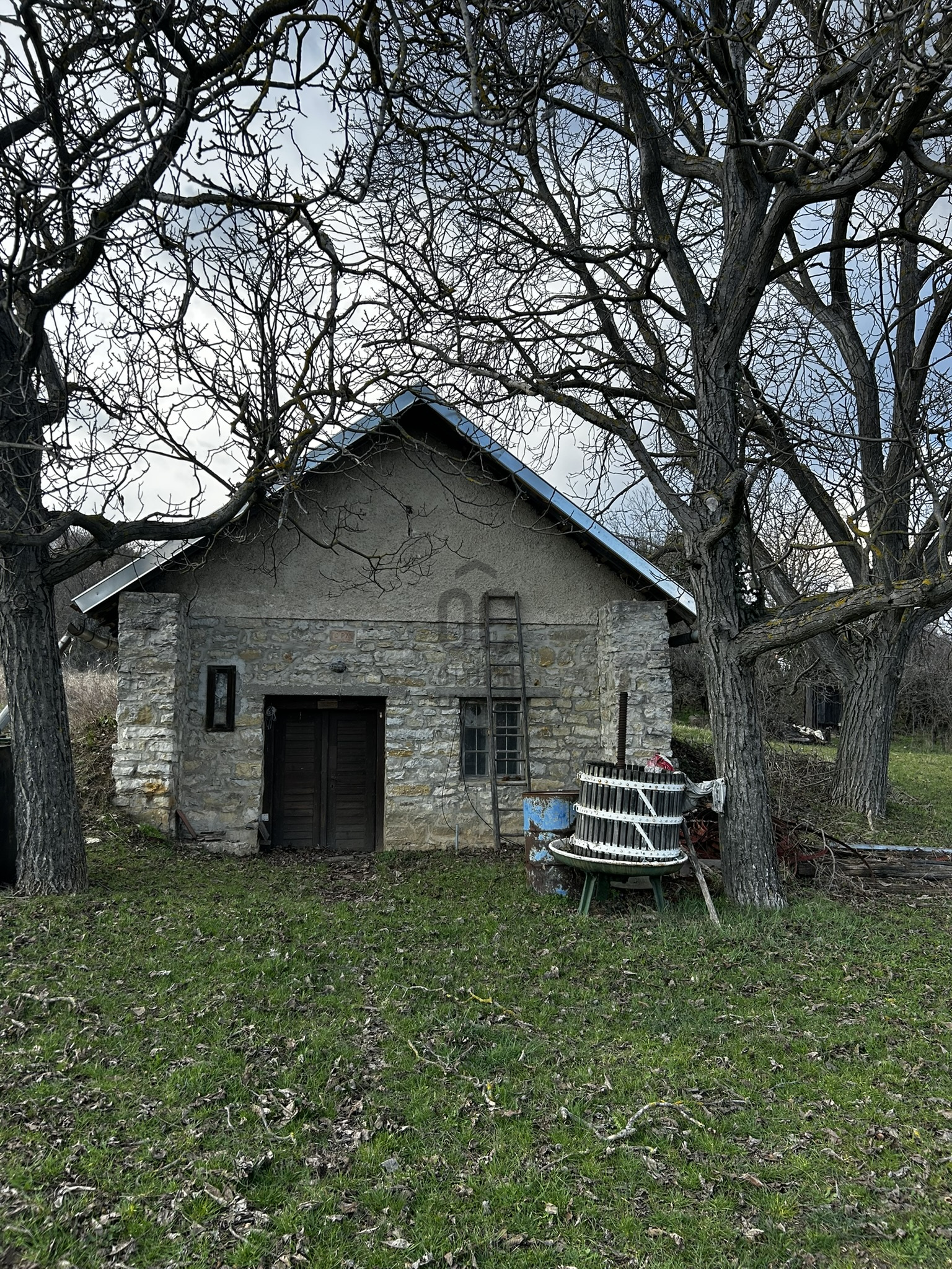 Gallery zoom image
