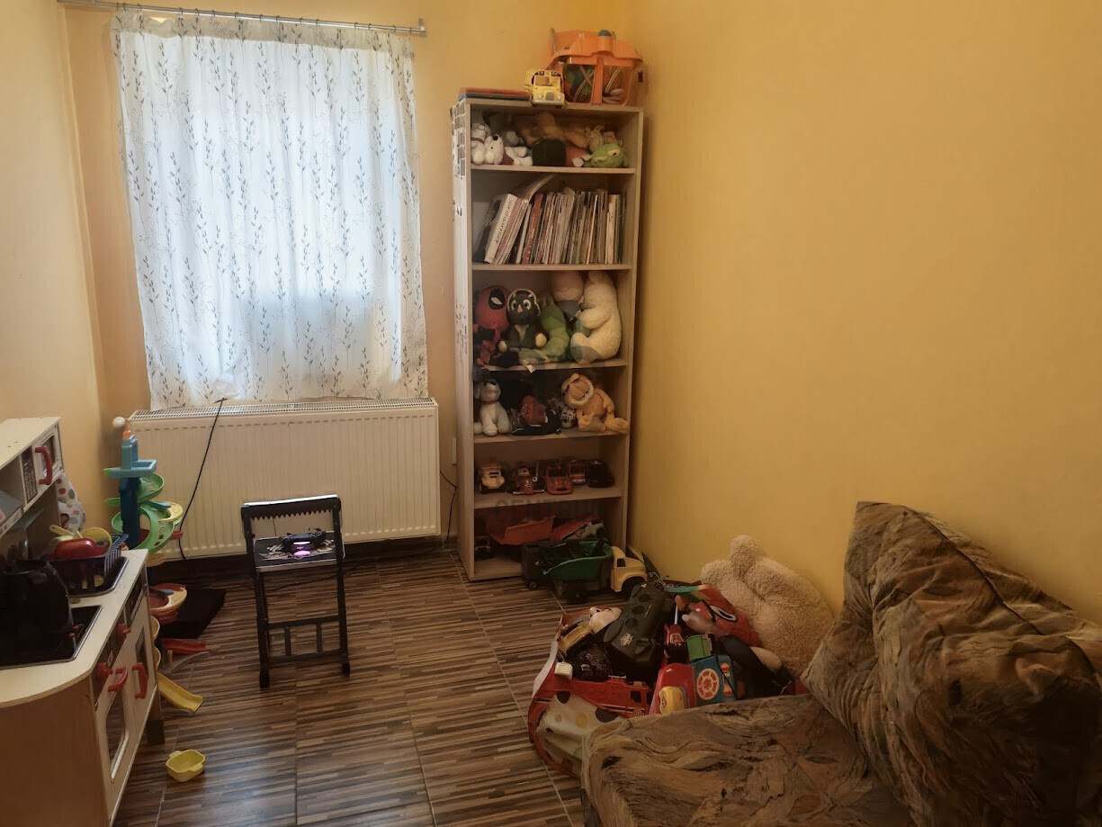 Gallery zoom image
