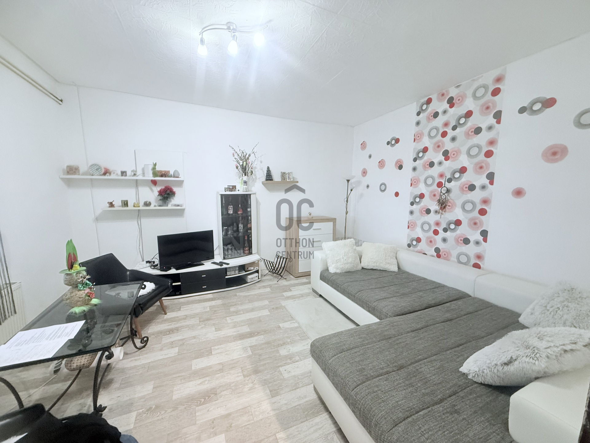 Gallery zoom image