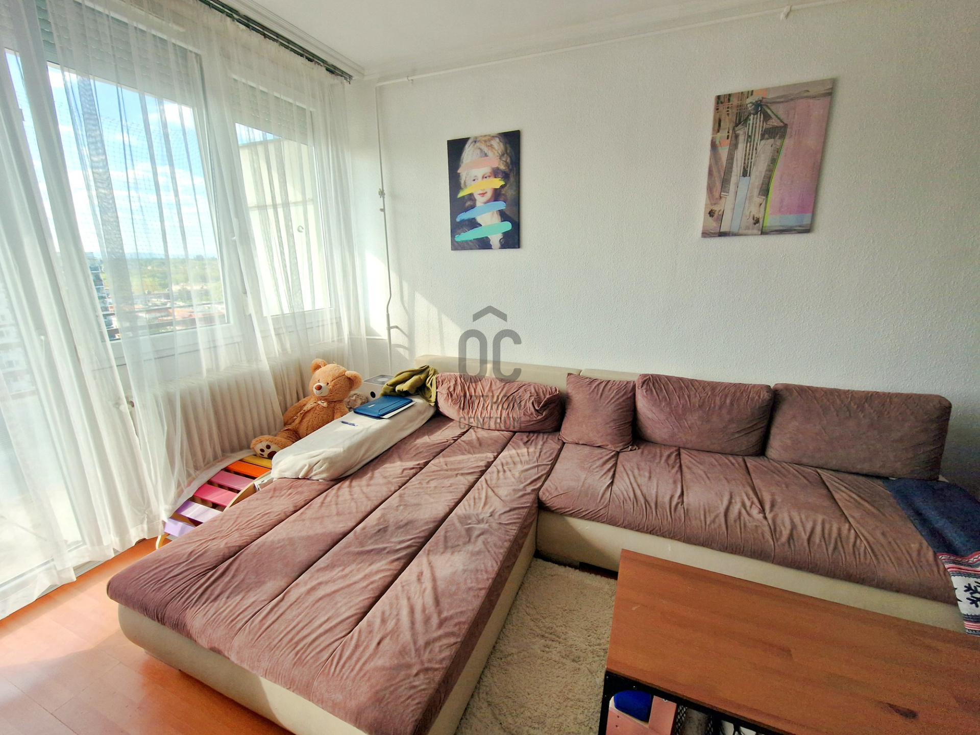 Gallery zoom image