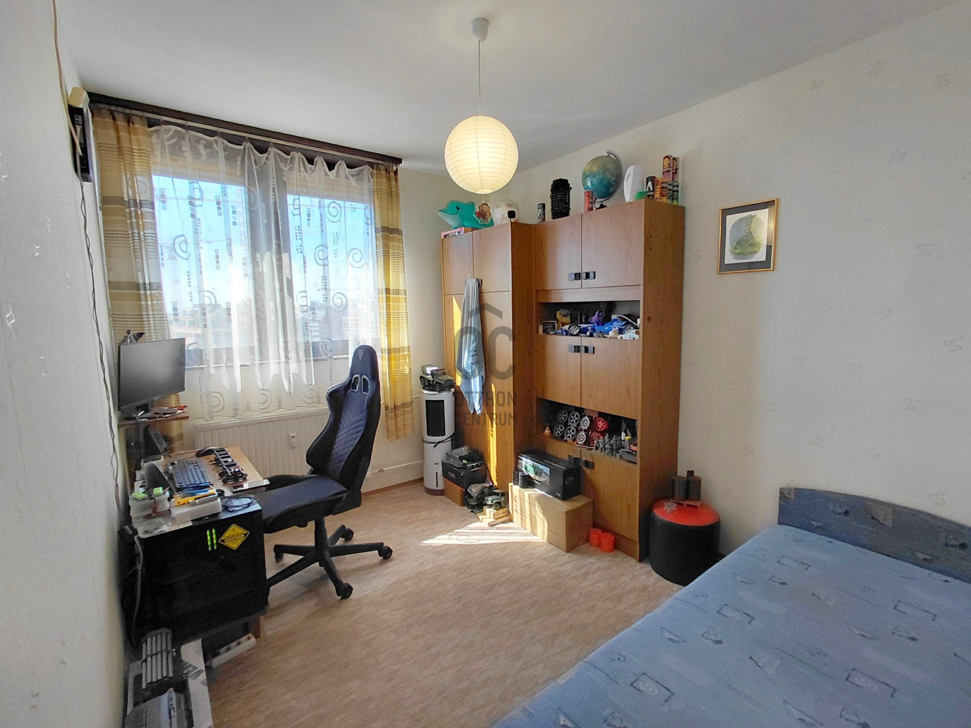 Gallery zoom image