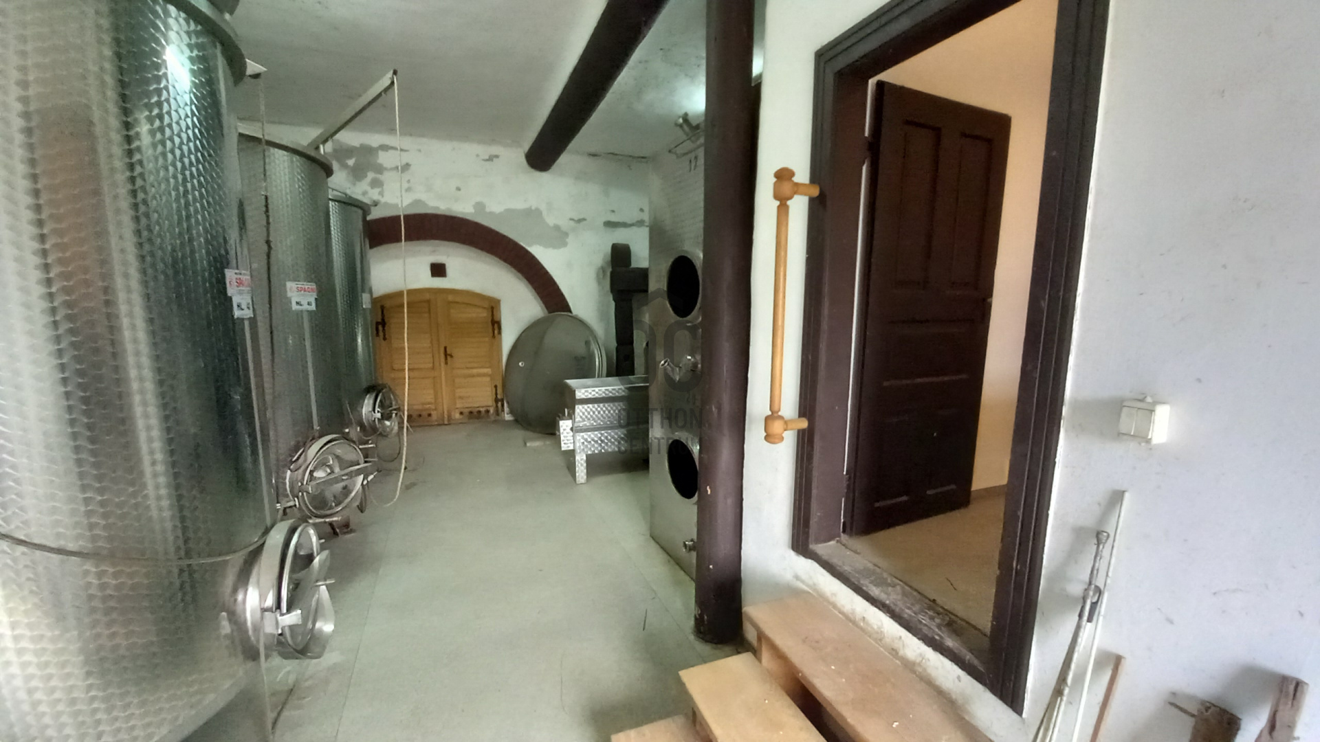 Gallery zoom image