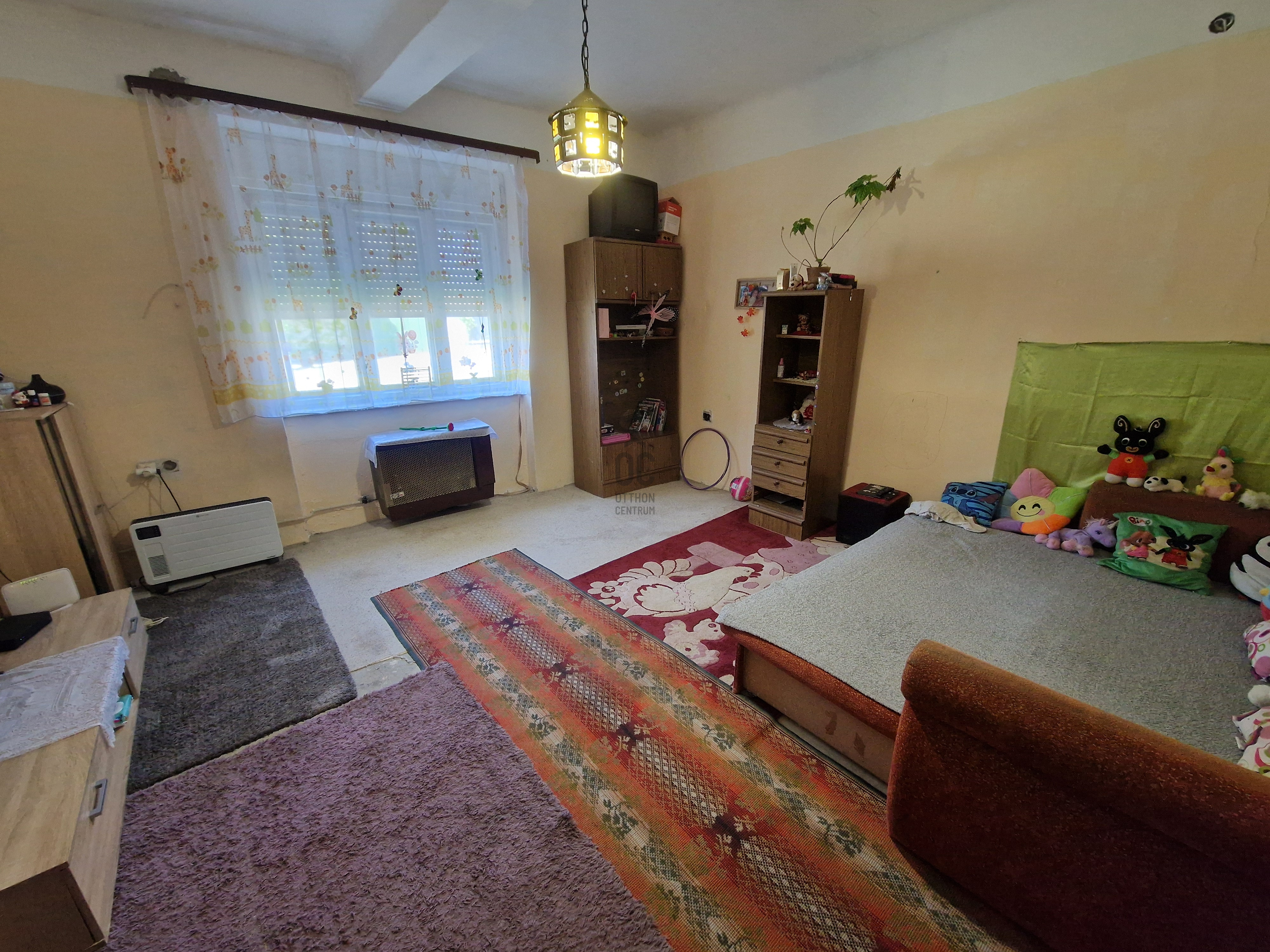 Gallery zoom image