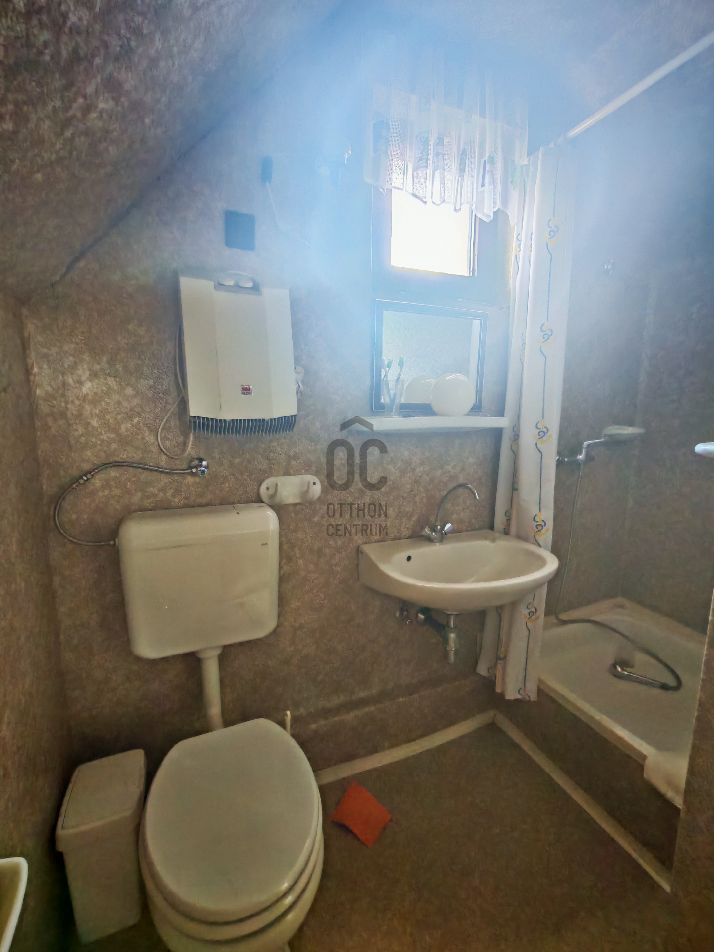 Gallery zoom image