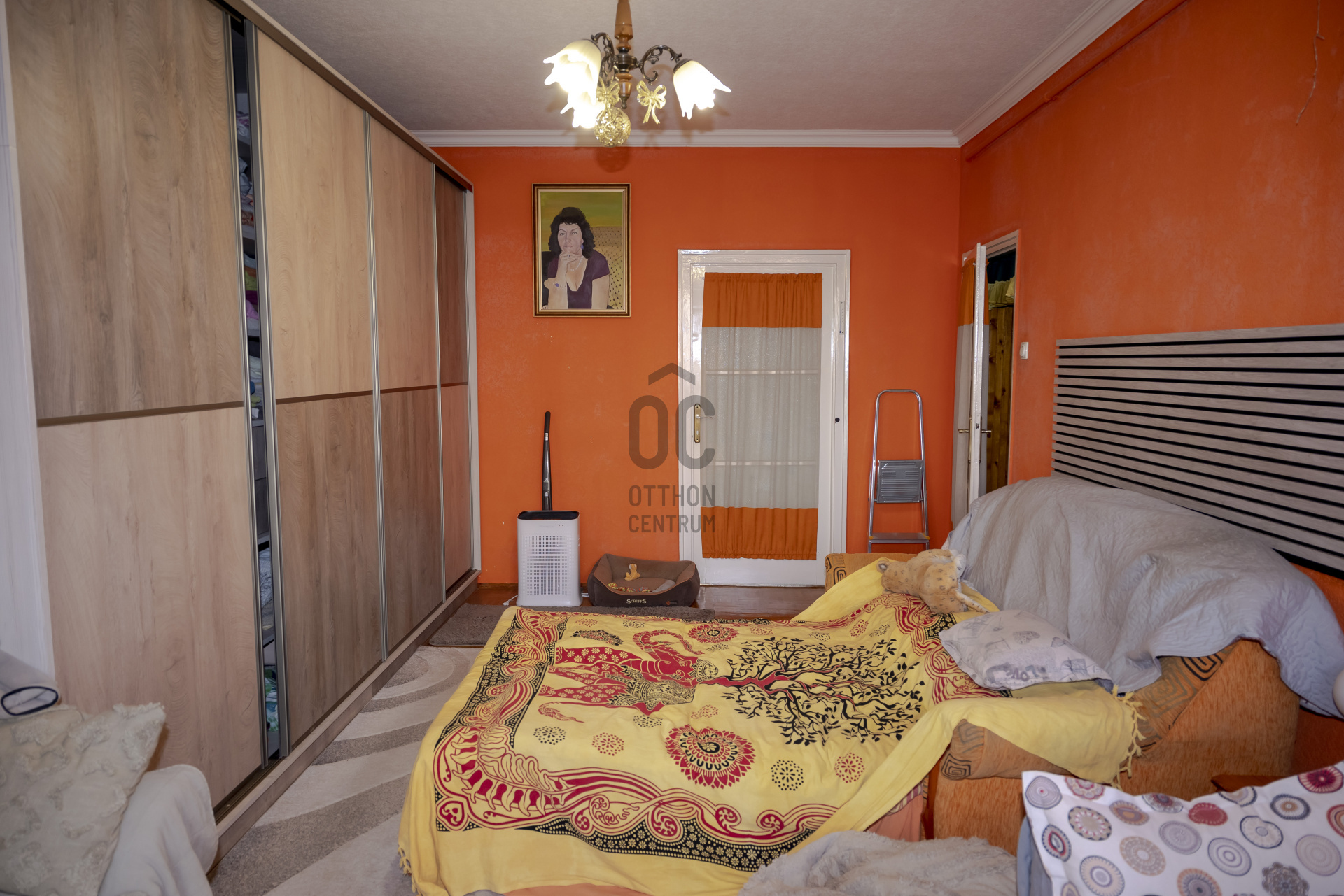 Gallery zoom image