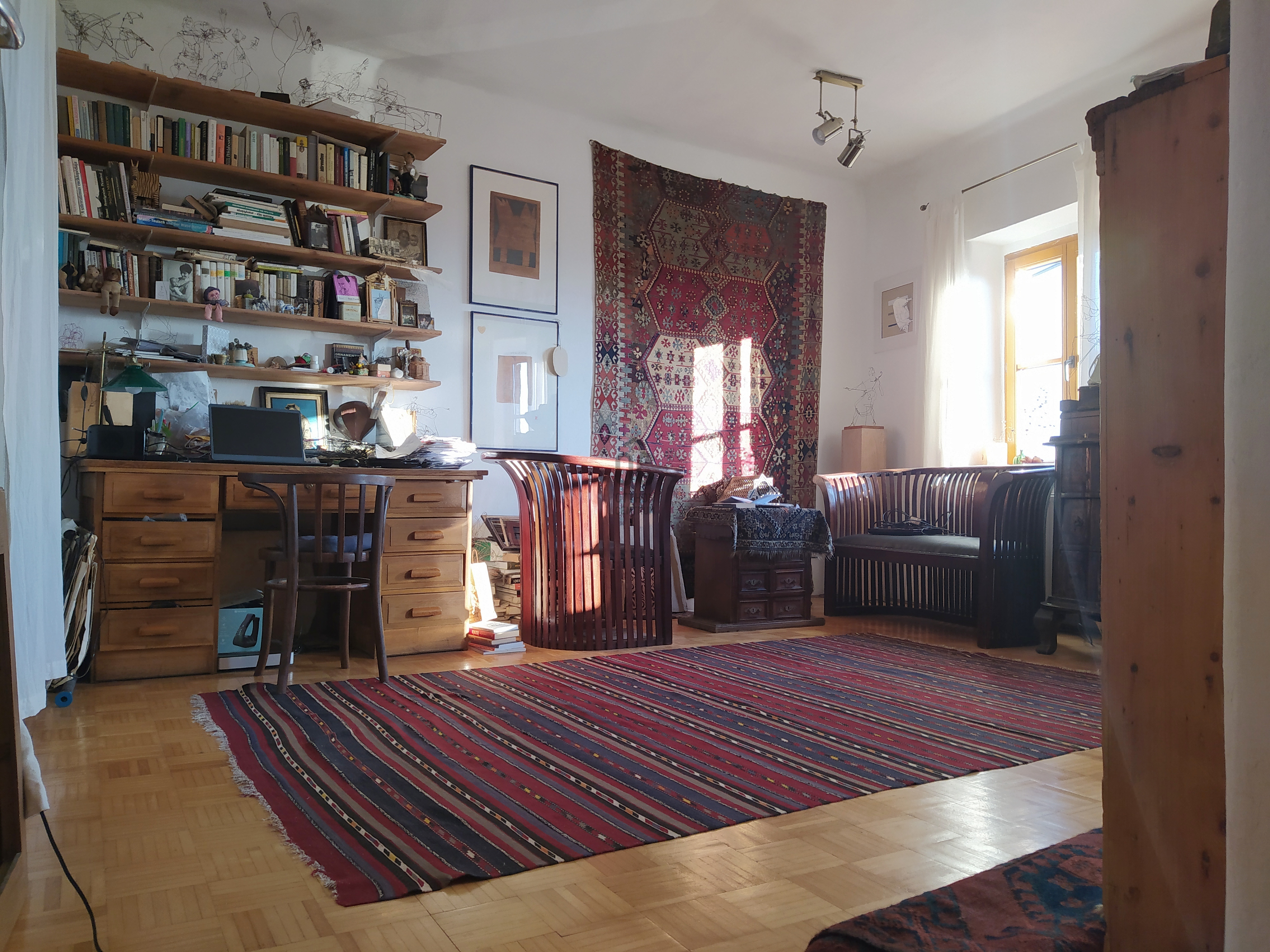 Gallery zoom image