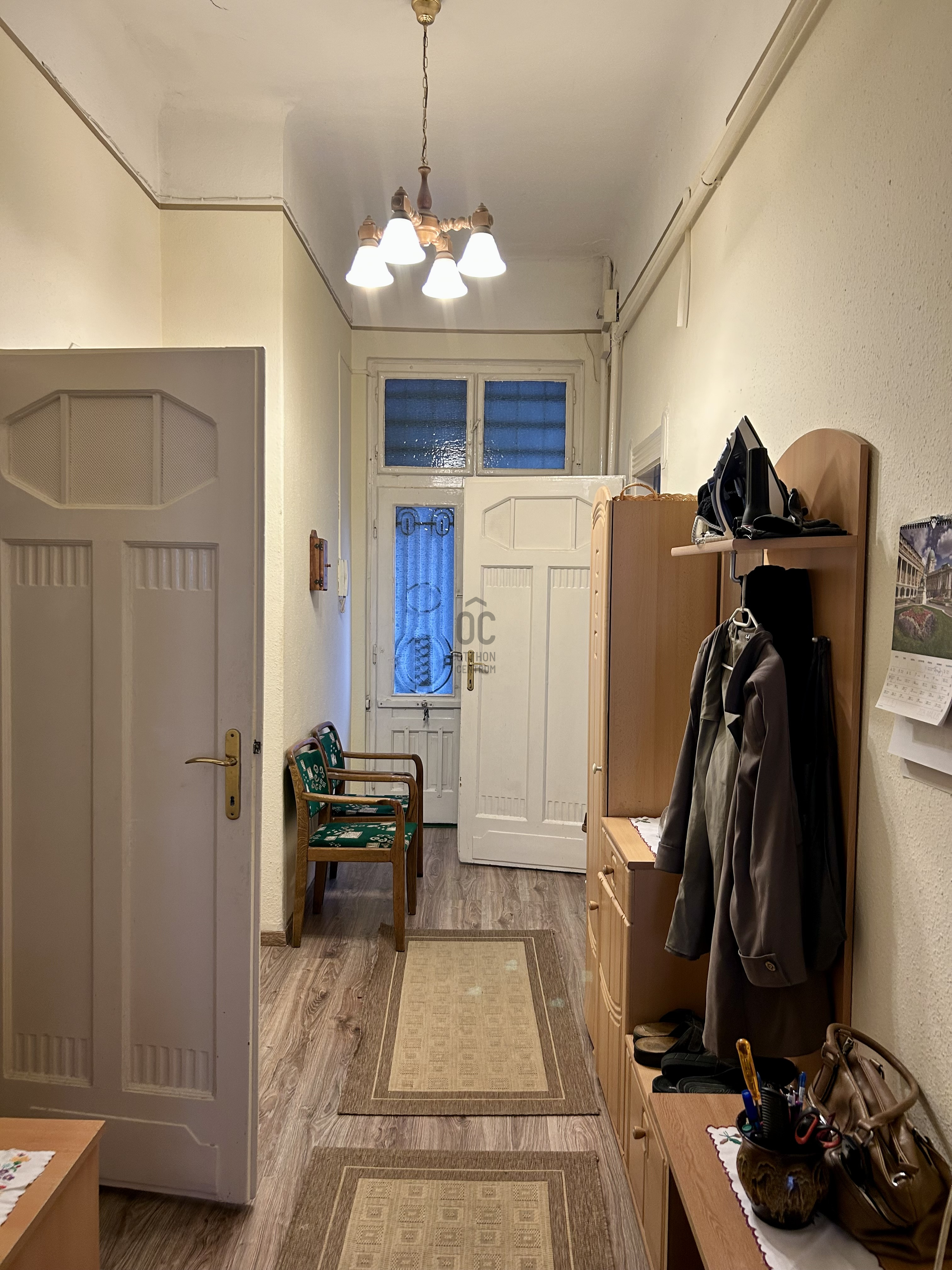 Gallery zoom image