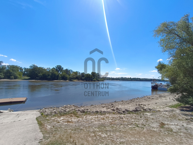 3 bed · 735m² · Lakás · 139.000.000 Ft