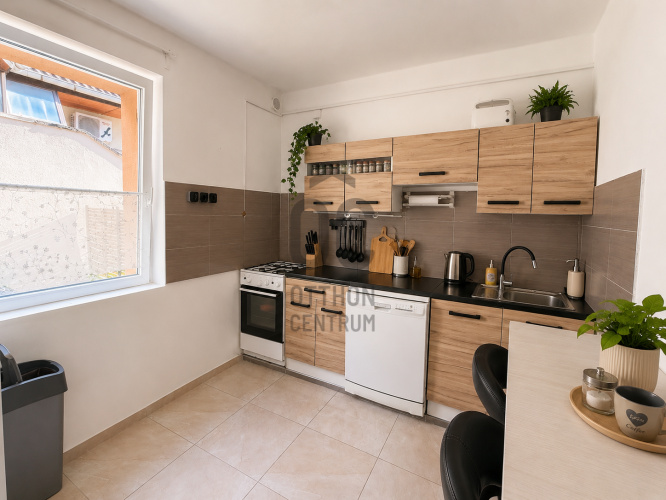 4 bed · 81m² · Lakás · 114.900.000 Ft