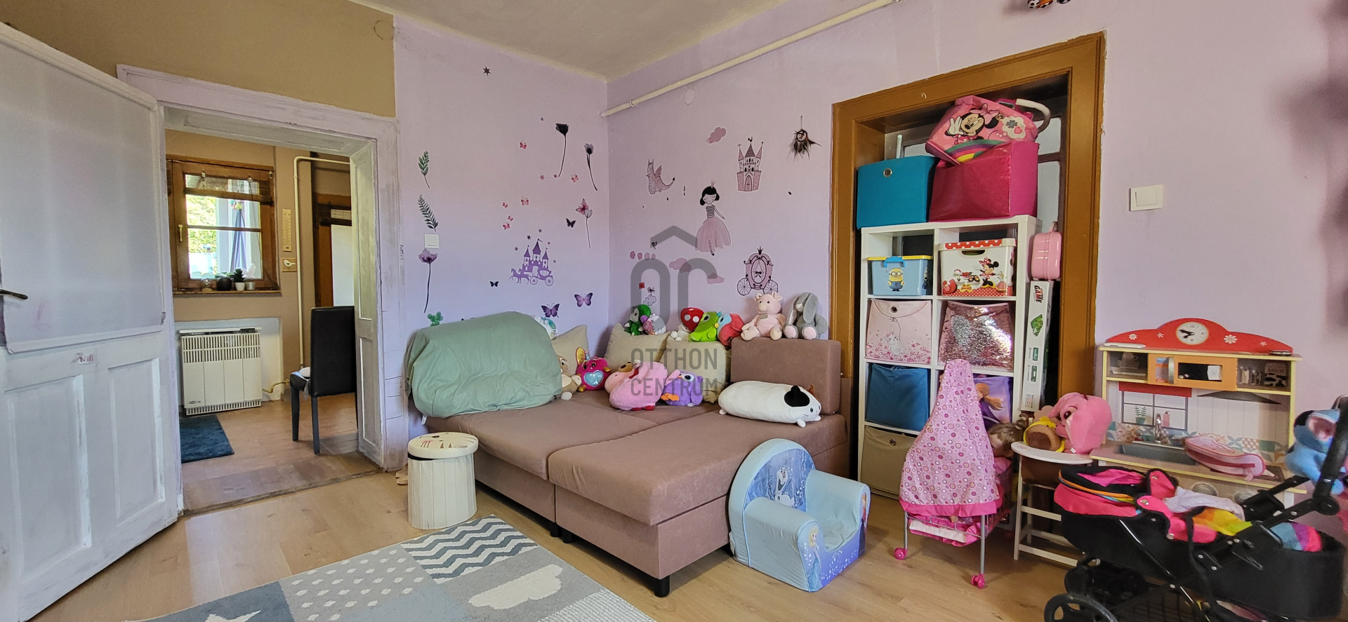 Gallery zoom image