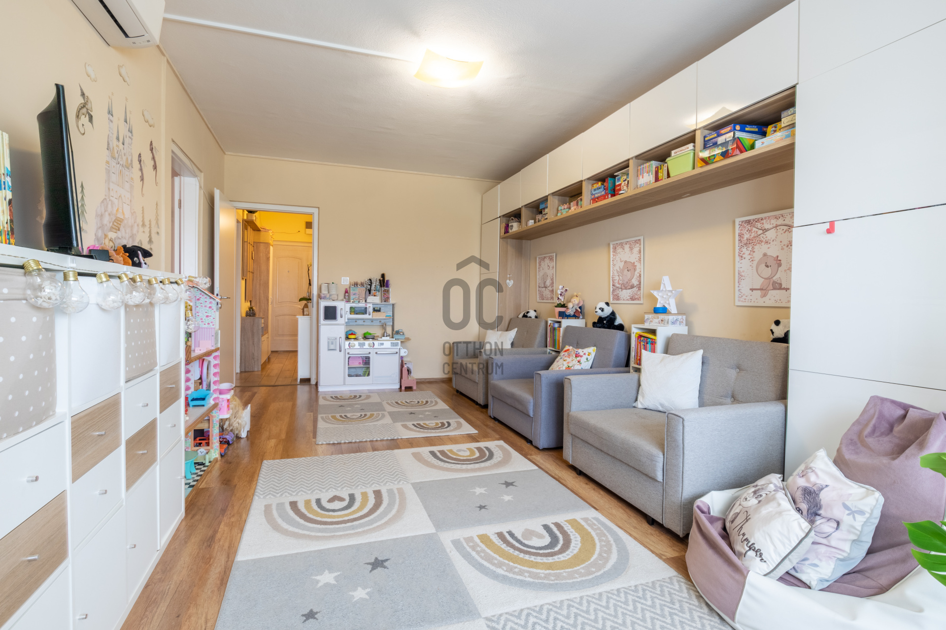 Gallery zoom image
