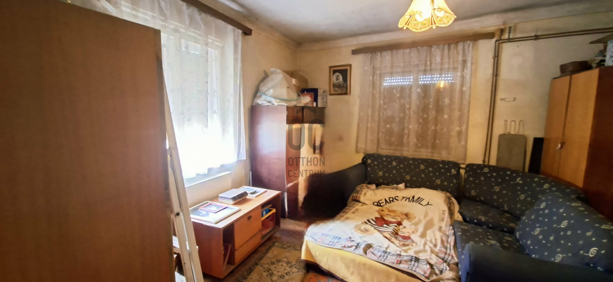 Gallery zoom image