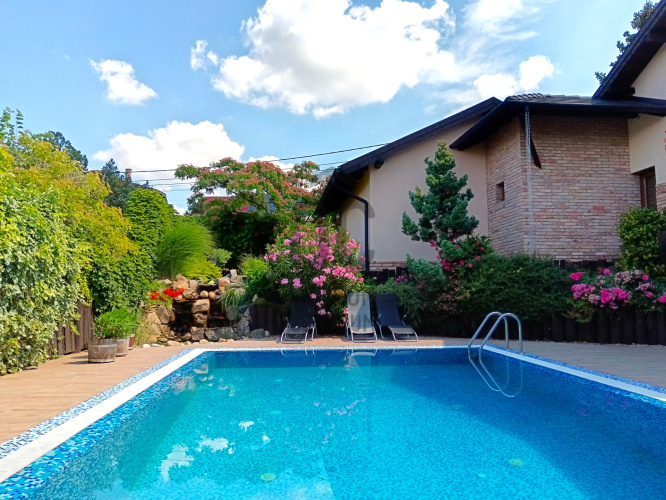 6 bed · 188m² · Családi ház · 198.000.000 Ft