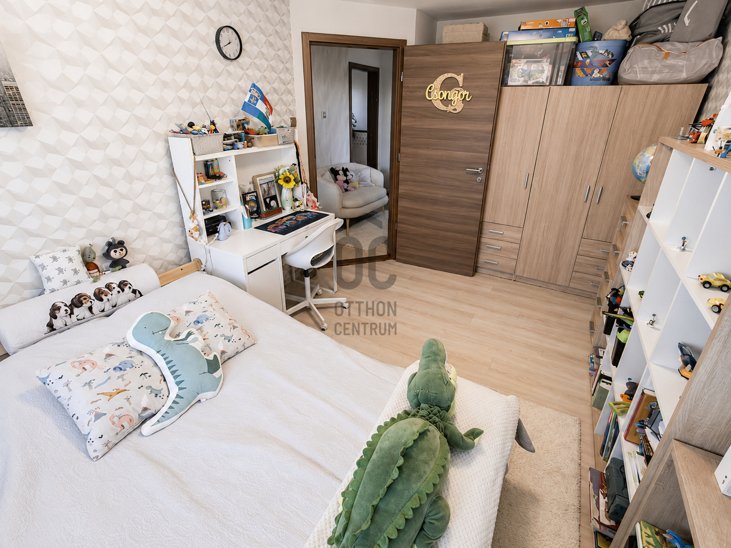 Gallery zoom image