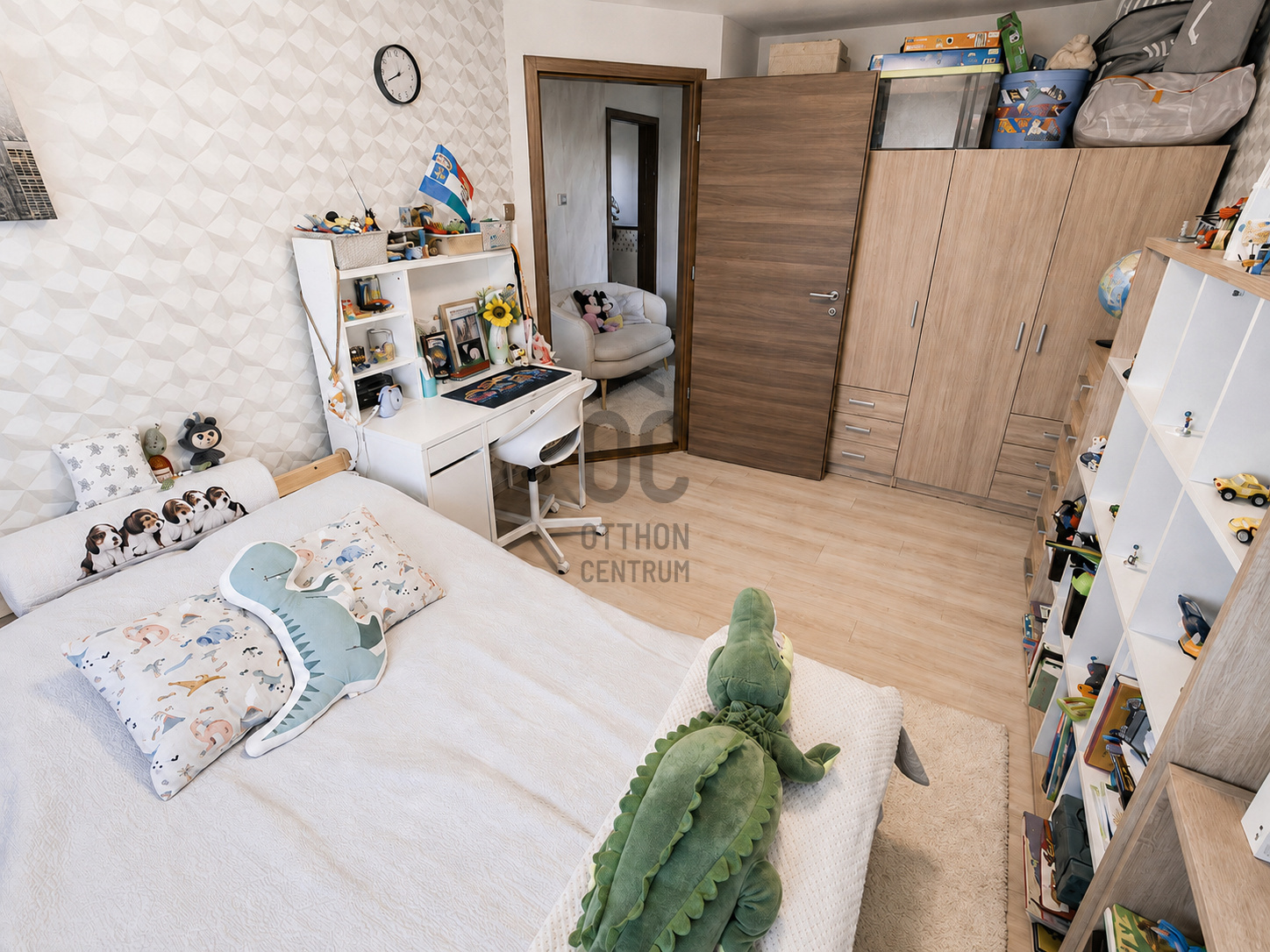 Gallery zoom image