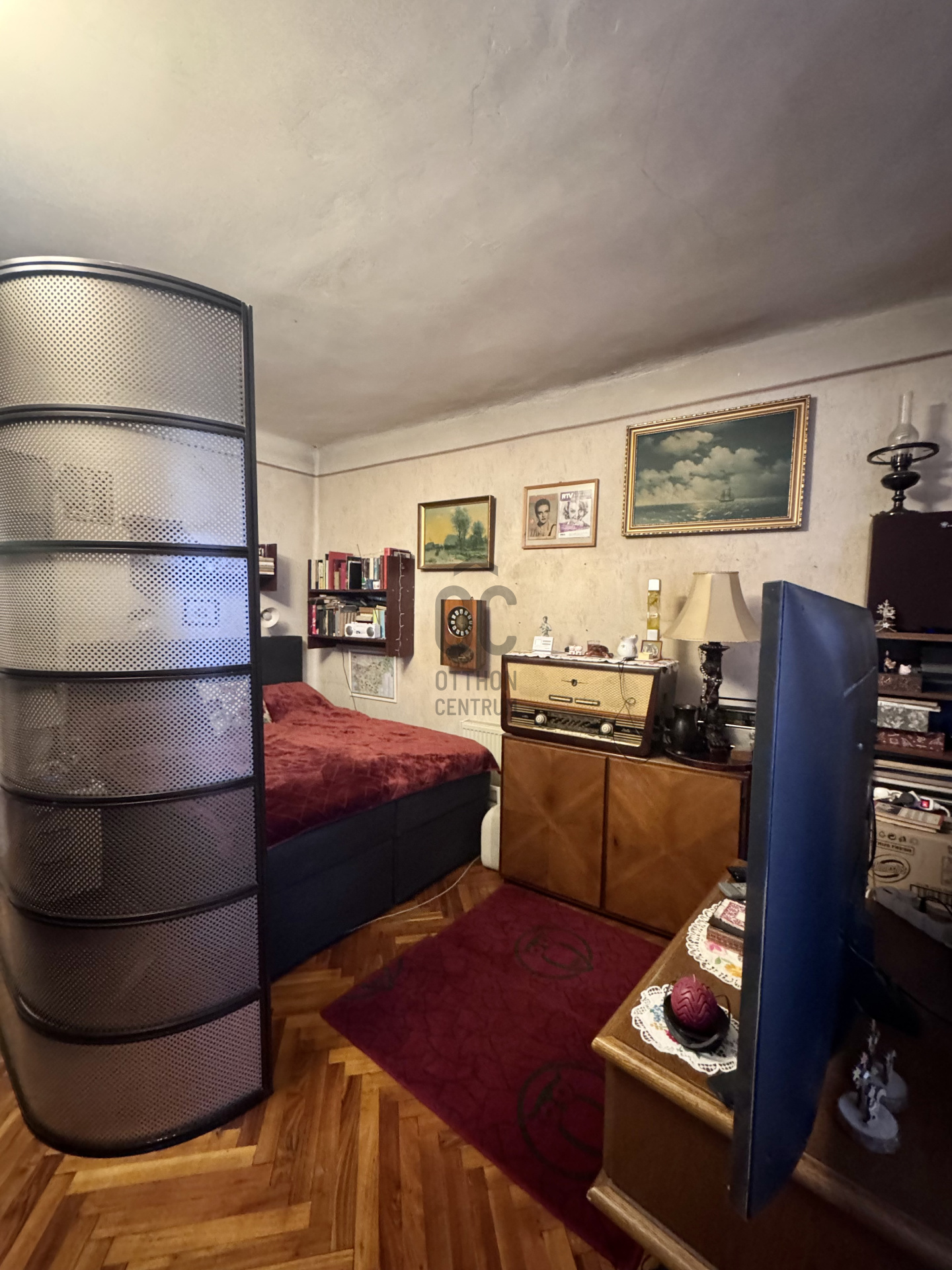 Gallery zoom image